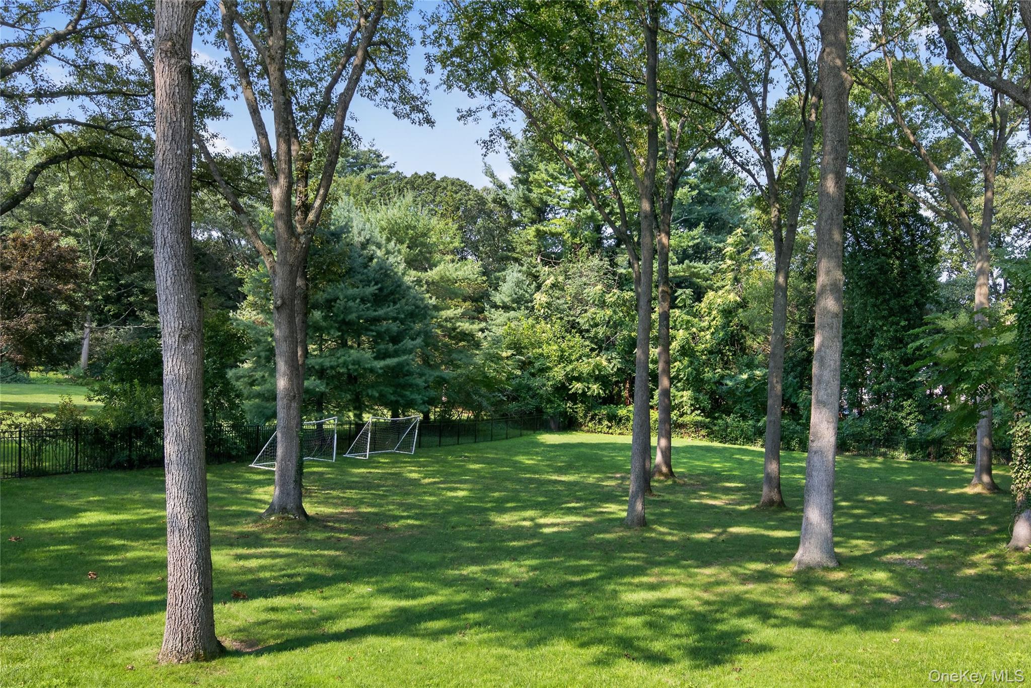  15 Thorman Lane, Huntington, NY, 11743 - 物件實景