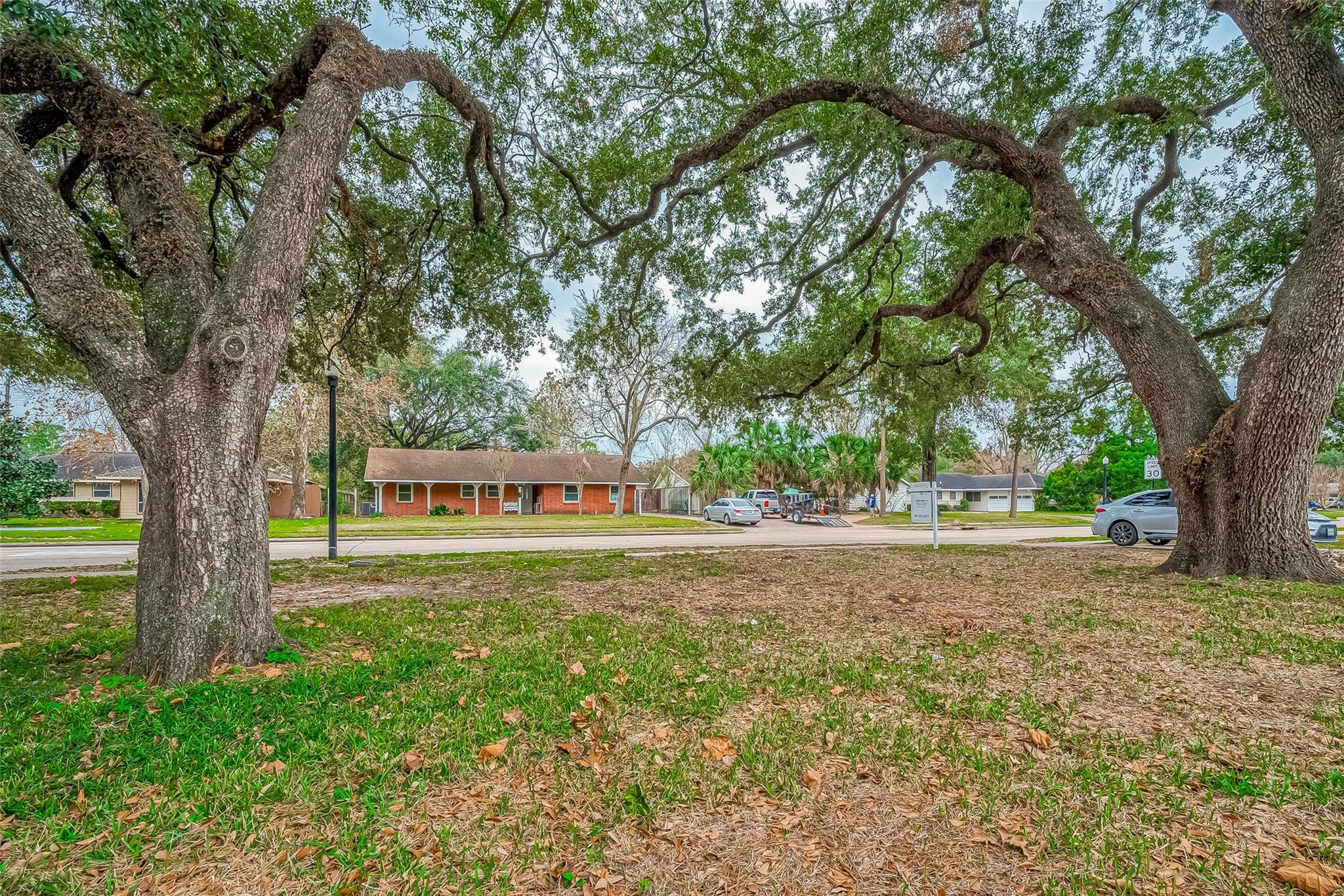 Houston, Texas, 77055, United States, ,Residential,For Sale,1923087