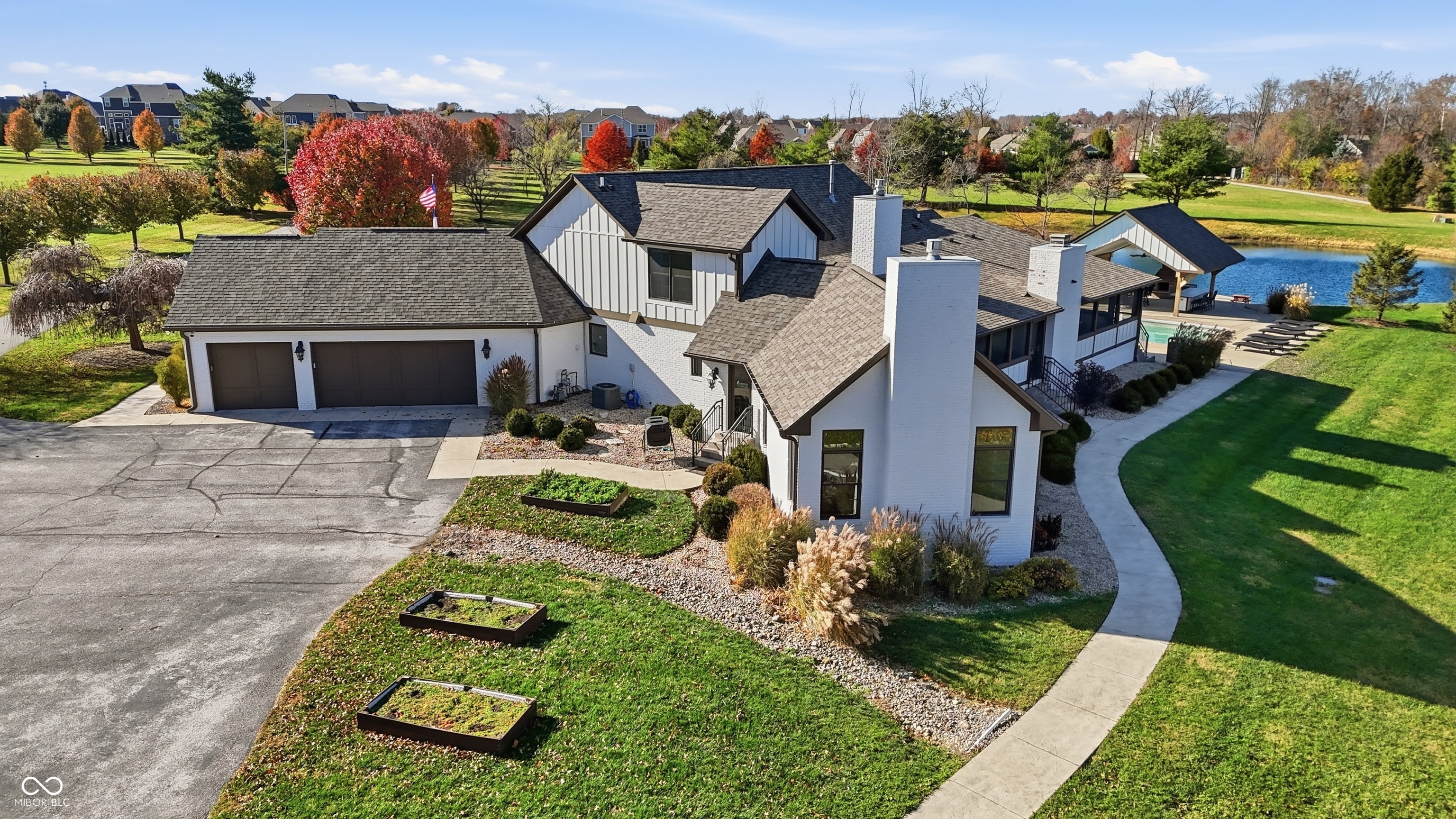 Bargersville, Indiana, 46106, United States, 5 Bedrooms Bedrooms, ,6 BathroomsBathrooms,Residential,For Sale,1992401