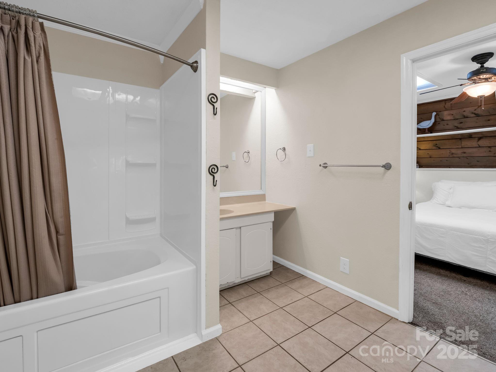 Lake Lure, North Carolina, 28746, United States, 4 Bedrooms Bedrooms, ,4 BathroomsBathrooms,Residential,For Sale,1990226