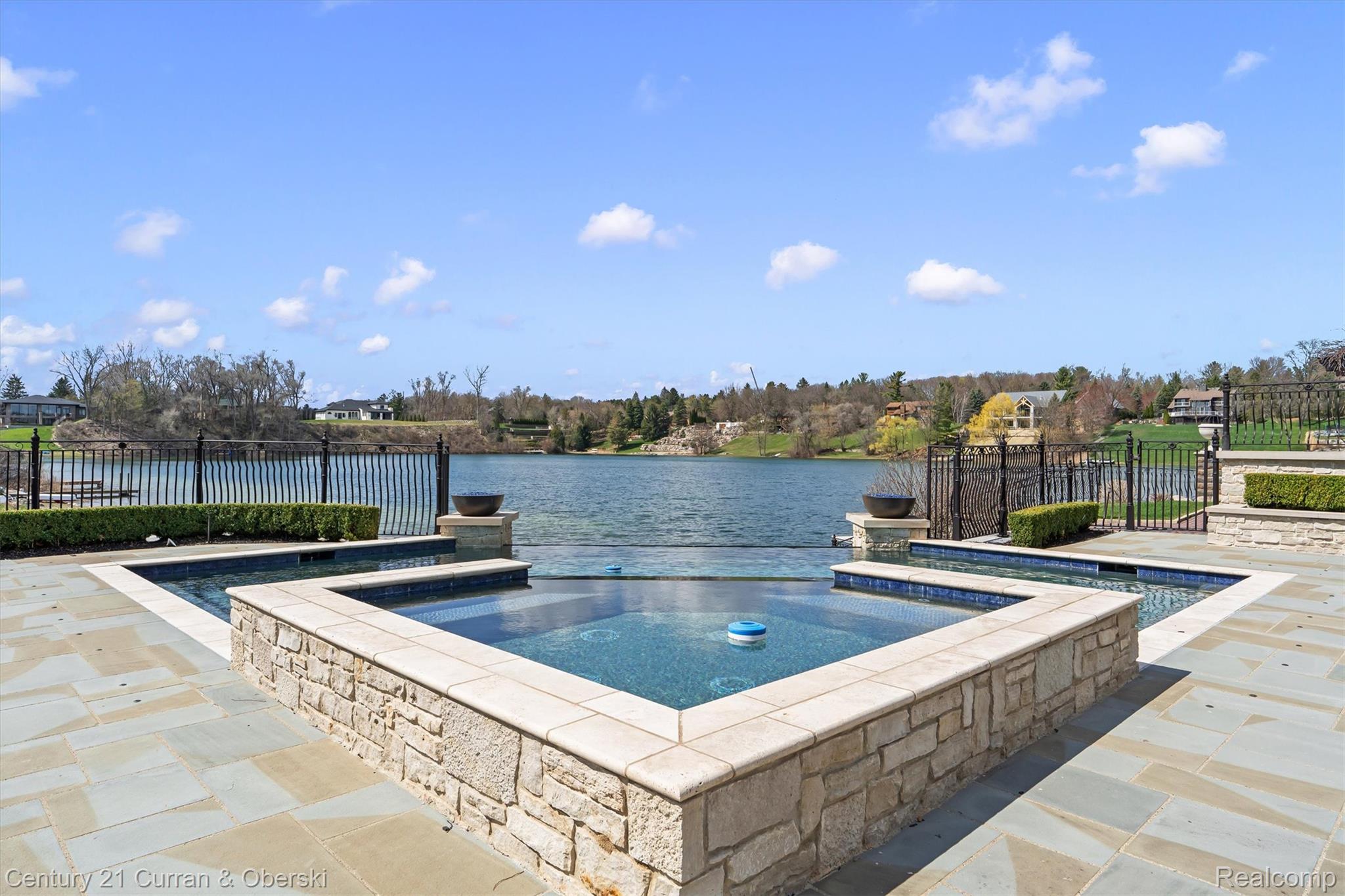 Northville, Michigan, 48168, United States, 4 Bedrooms Bedrooms, ,7 BathroomsBathrooms,Residential,For Sale,2038864