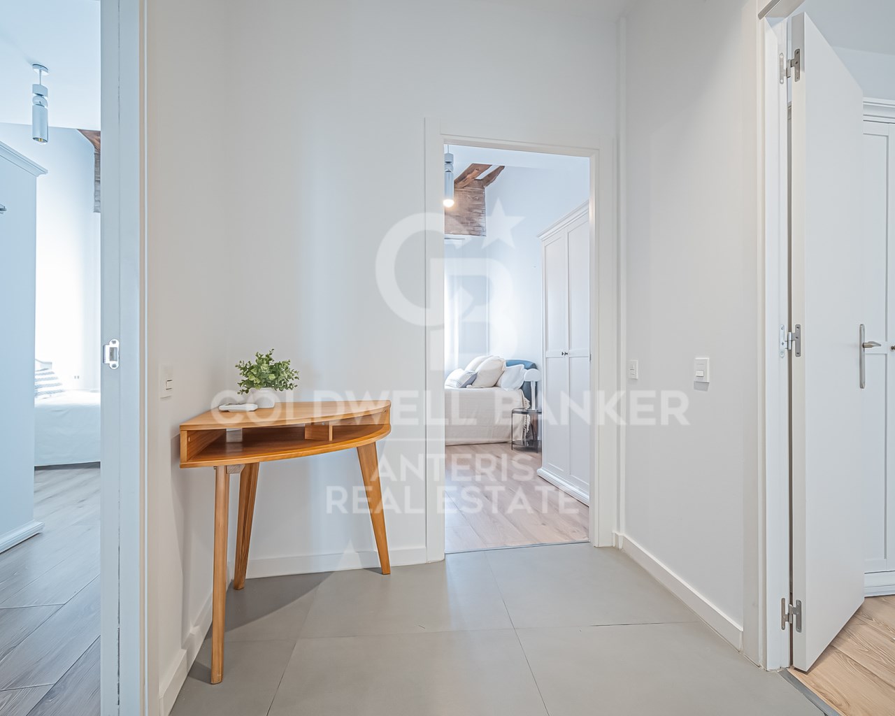 Barcelona, Catalonia, ES, 3 Bedrooms Bedrooms, ,2 BathroomsBathrooms,Residential,For Sale,1827864