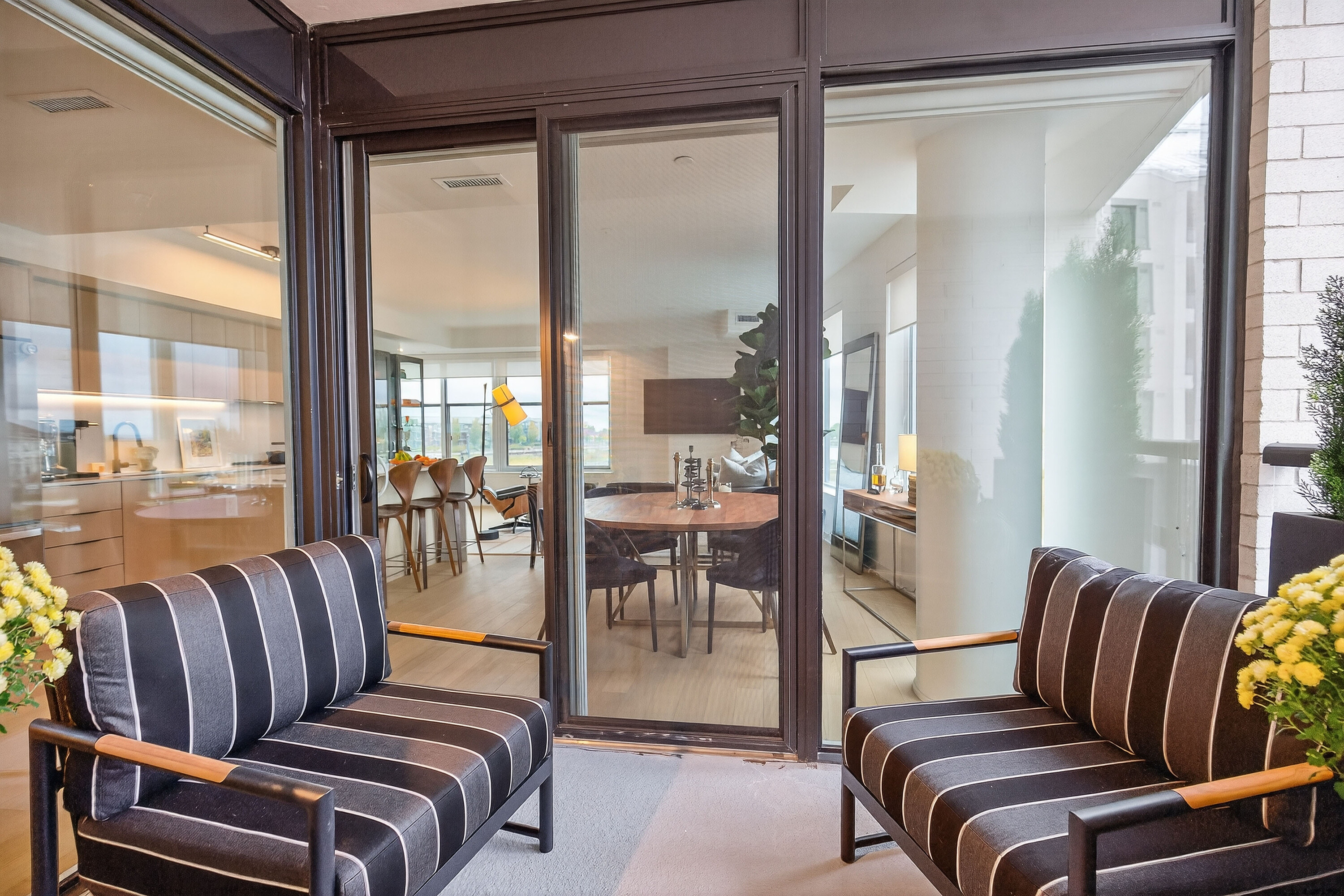  Luxury Condo Living - 物件實景