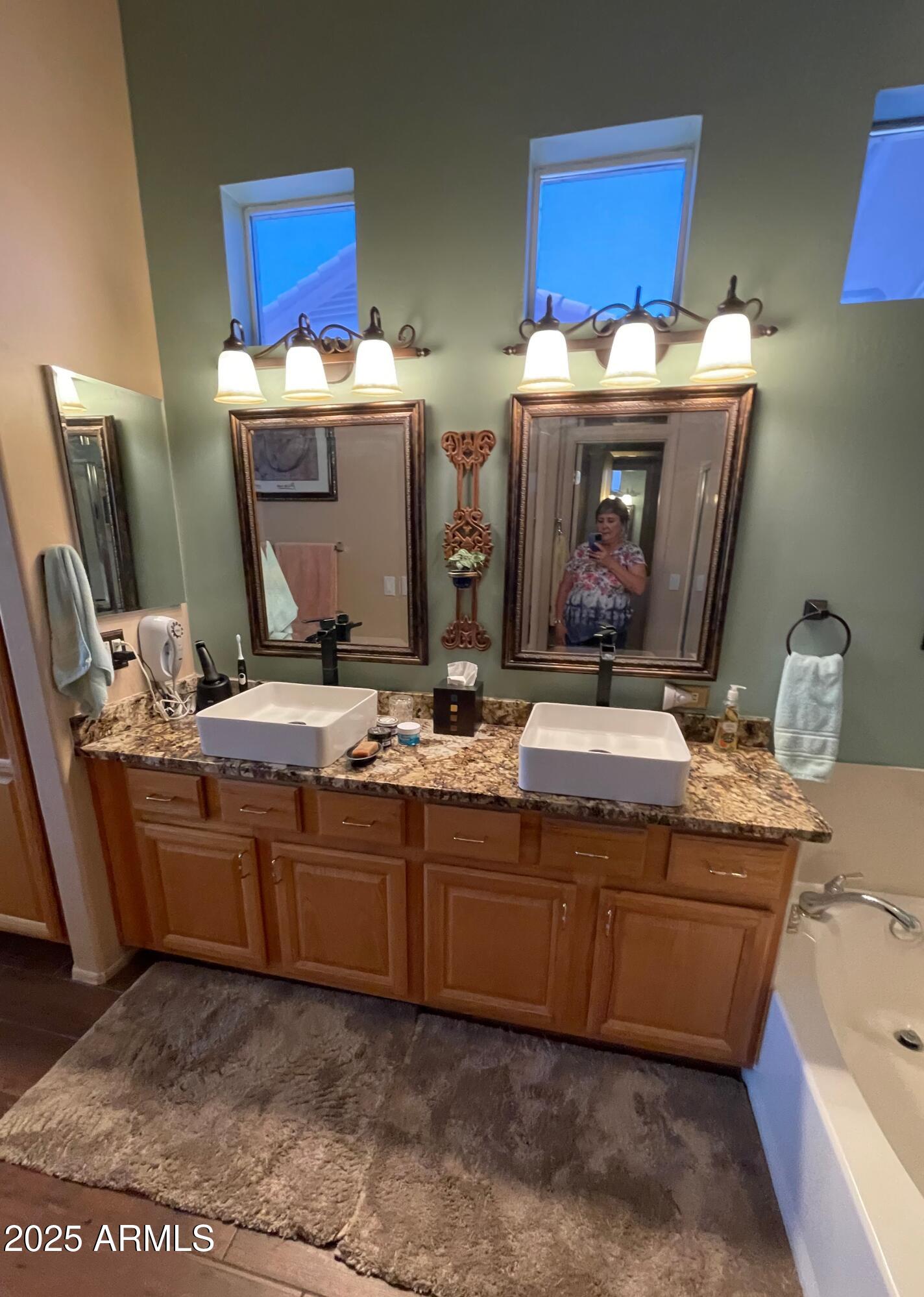 Cornville, Arizona, 86325, United States, 3 Bedrooms Bedrooms, ,Residential,For Sale,1917036