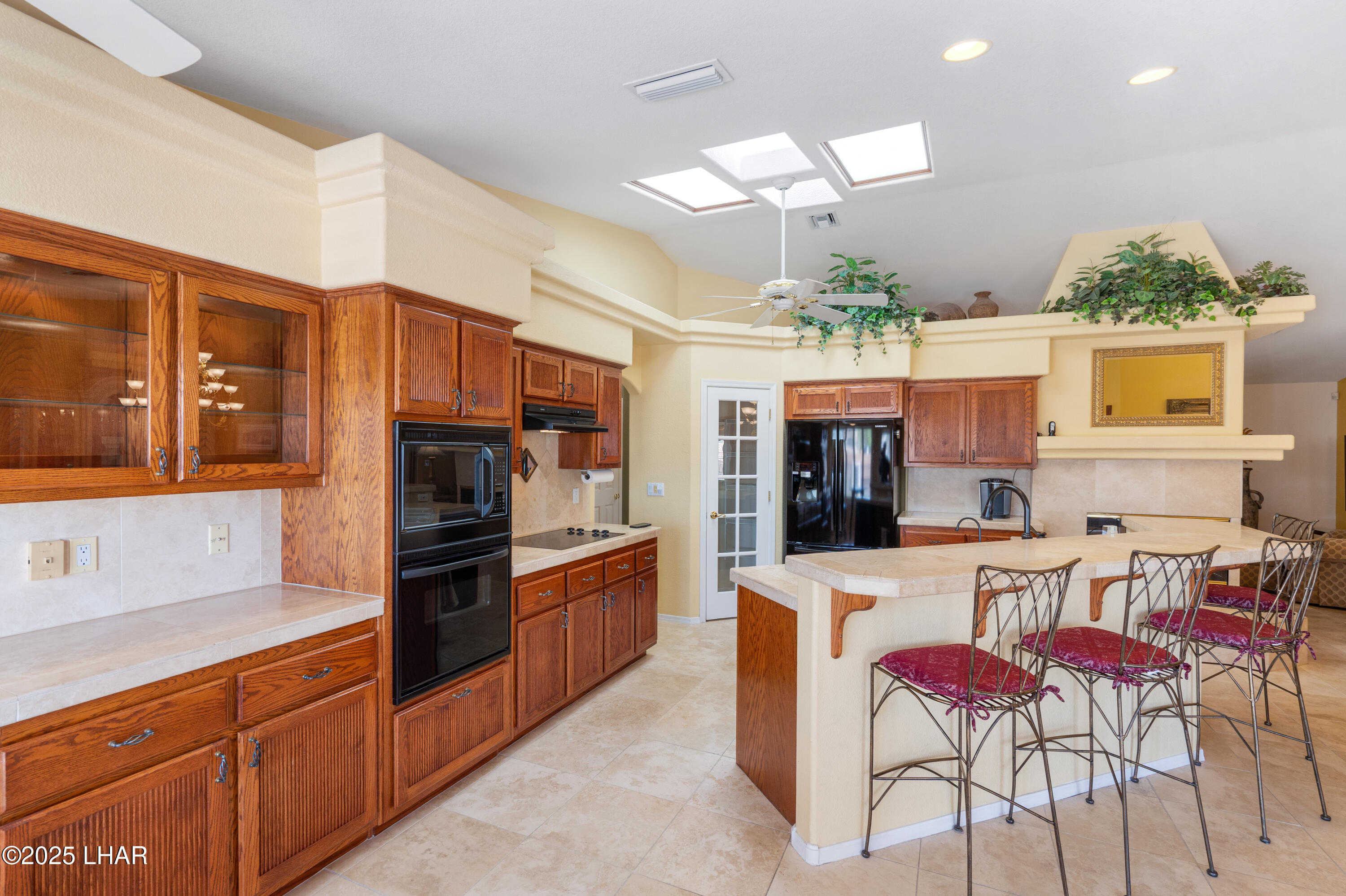 Lake Havasu City, Arizona, 86404, United States, 4 Bedrooms Bedrooms, ,4 BathroomsBathrooms,Residential,For Sale,1818242