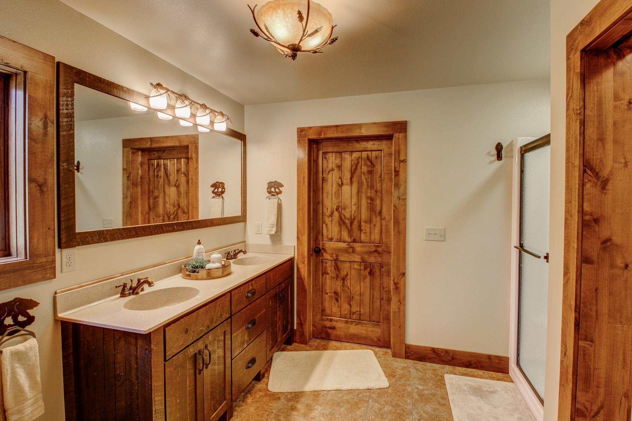 Park Rapids, Minnesota, 56470, United States, 3 Bedrooms Bedrooms, ,3 BathroomsBathrooms,Residential,For Sale,1906034