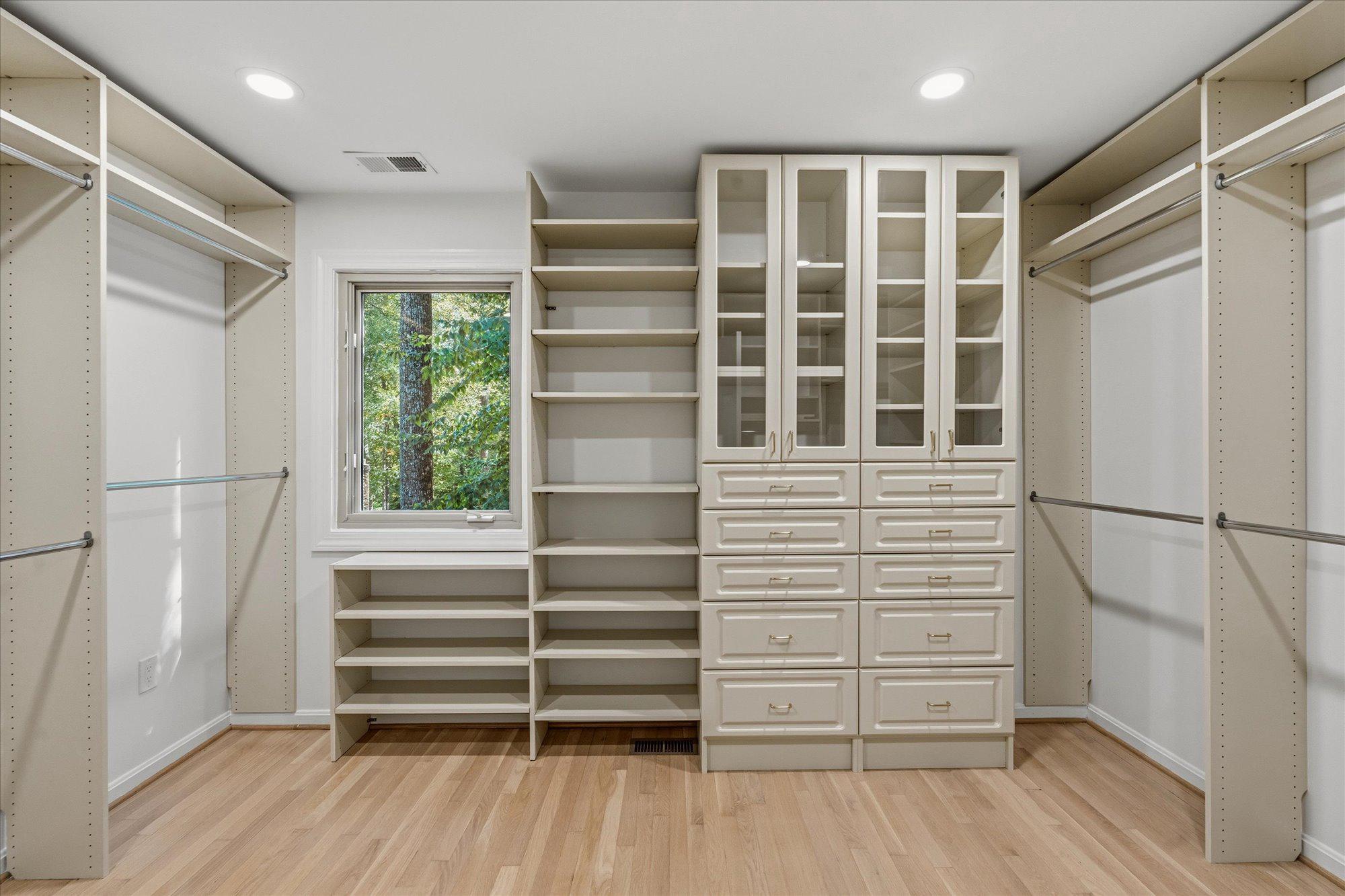  8022 Cypress Grove Lane, Cabin John, MD, 20818 - 物件實景