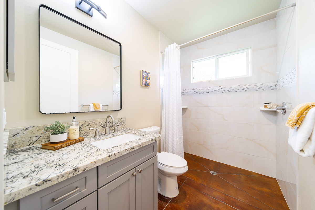 Keaau, Hawaii, 96749, United States, 2 Bedrooms Bedrooms, ,2 BathroomsBathrooms,Residential,For Sale,1957140