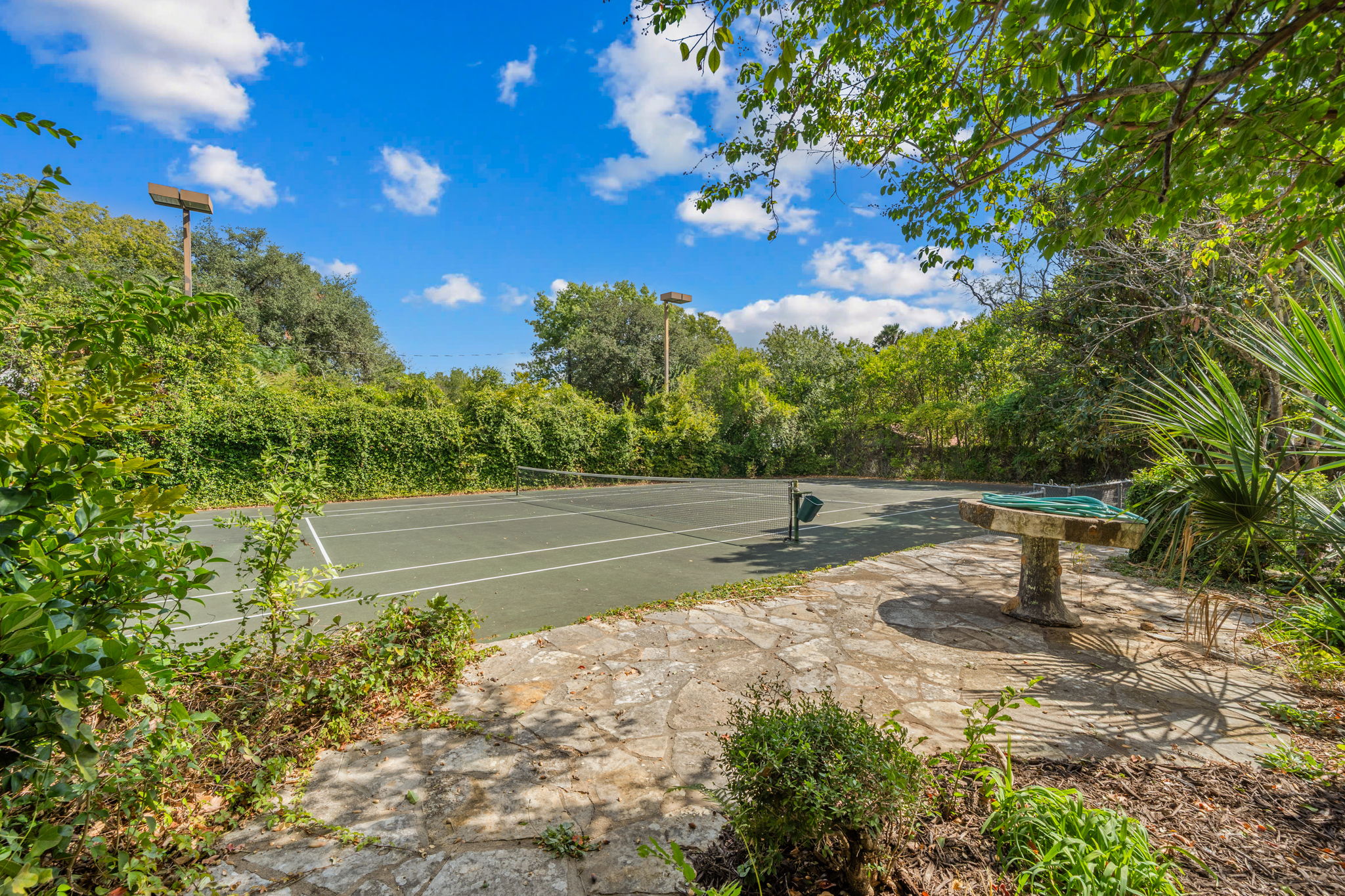 San Marcos, Texas, 78666, United States, 3 Bedrooms Bedrooms, ,4 BathroomsBathrooms,Residential,For Sale,1981922