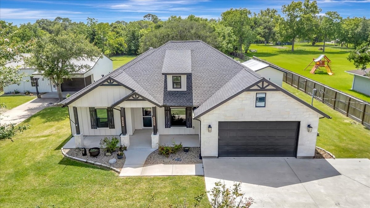 Avenue L , Santa Fe, TX 77510