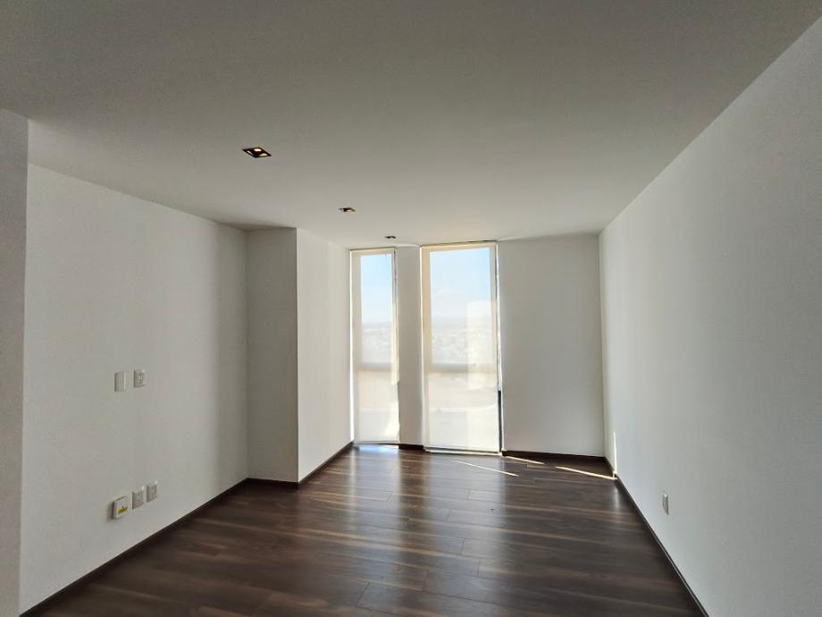 Querétaro, Querétaro, 76090, Mexico, 2 Bedrooms Bedrooms, ,2 BathroomsBathrooms,Residential,For Sale,1723341