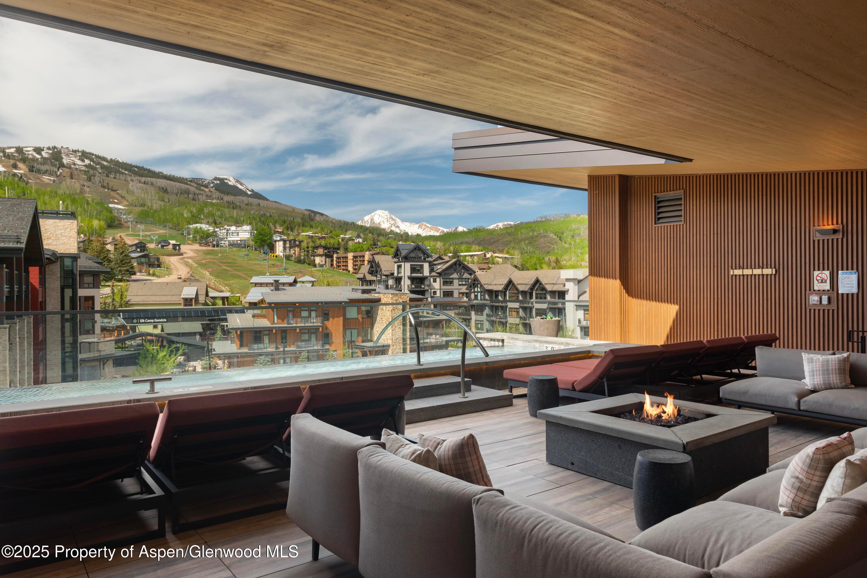 Snowmass Village, Colorado, 81615, United States, 4 Bedrooms Bedrooms, ,4 BathroomsBathrooms,Residential,For Sale,1846573