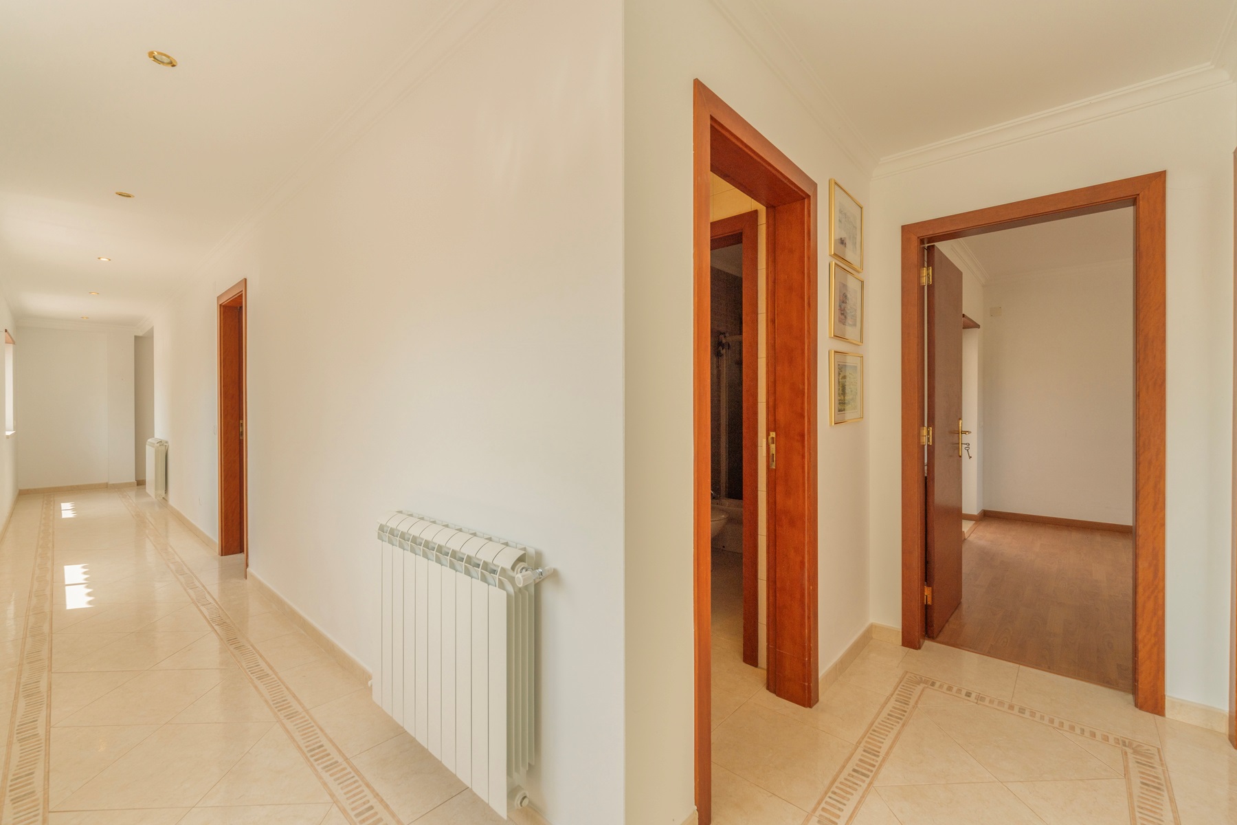  Country Estate, 4 bedrooms, for Sale - 物件實景
