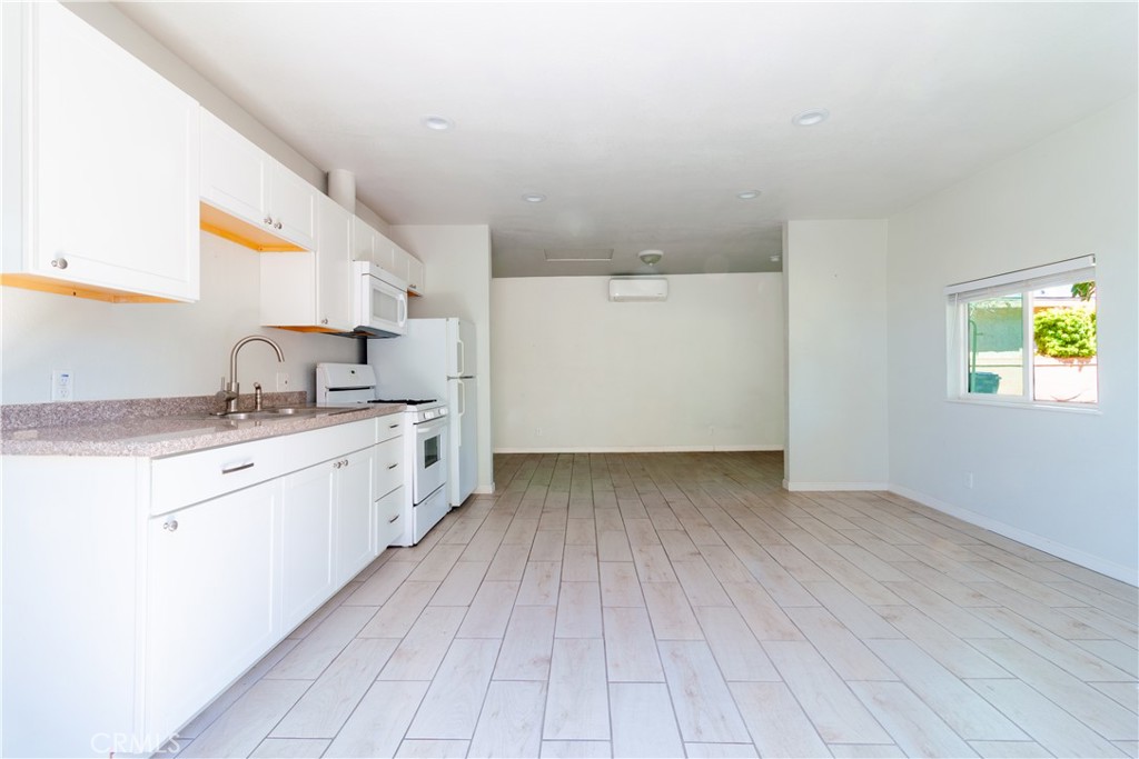 Lancaster, California, 93534, United States, ,Residential,For Sale,1904351