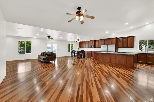Syracuse, Utah, 84075, United States, 4 Bedrooms Bedrooms, ,3 BathroomsBathrooms,Residential,For Sale,2048883