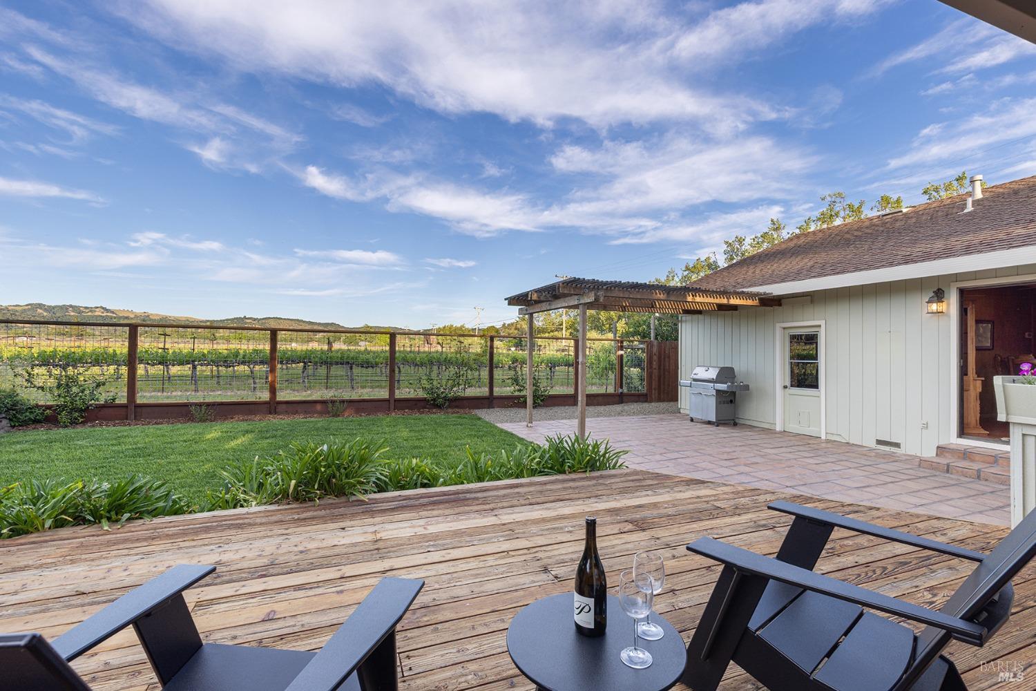 Sonoma, California, 95476, United States, 3 Bedrooms Bedrooms, ,2 BathroomsBathrooms,Residential,For Sale,1798326