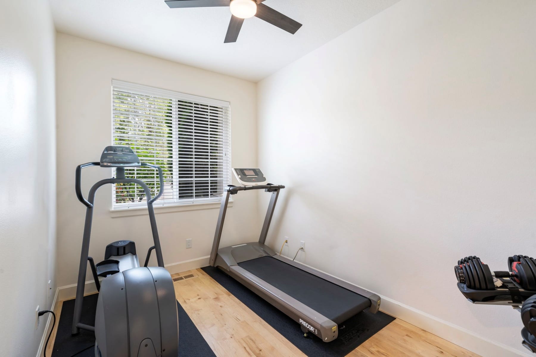  19329 SE 14TH WAY Camas, WA 98607 - 物件實景