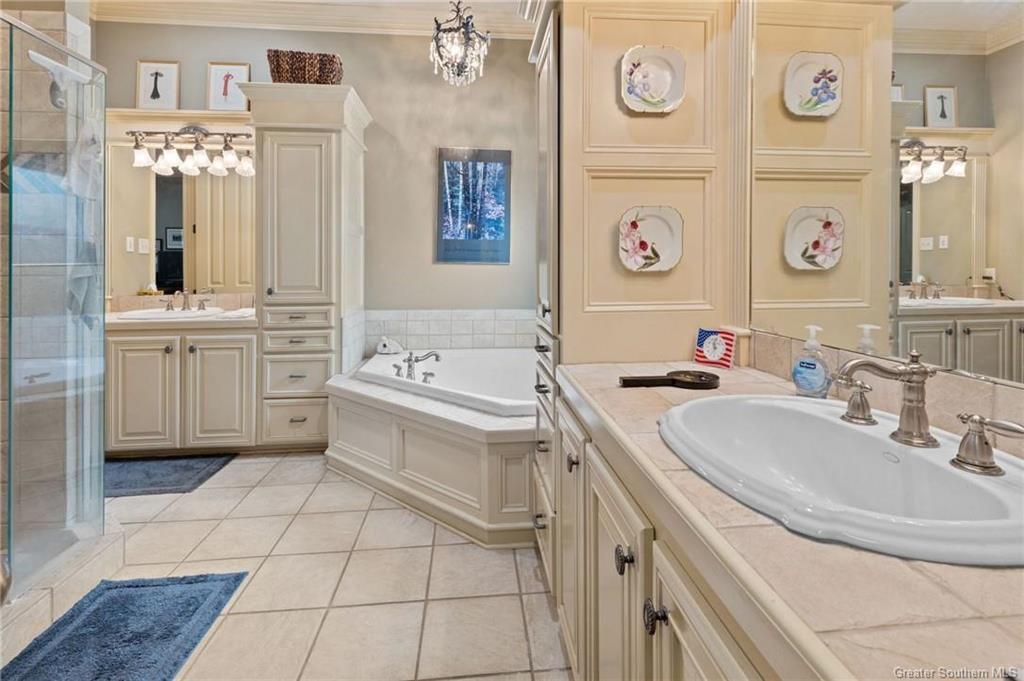 Lake Charles, Louisiana, 70611, United States, 4 Bedrooms Bedrooms, ,5 BathroomsBathrooms,Residential,For Sale,1891356