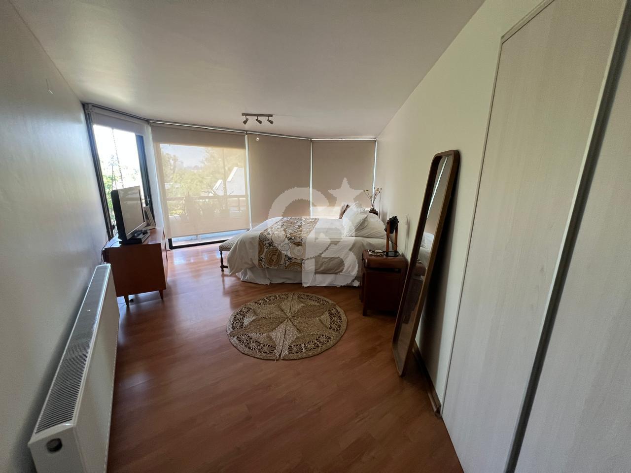 Vitacura, Chile, 3 Bedrooms Bedrooms, ,3 BathroomsBathrooms,Residential,For Sale,1996957