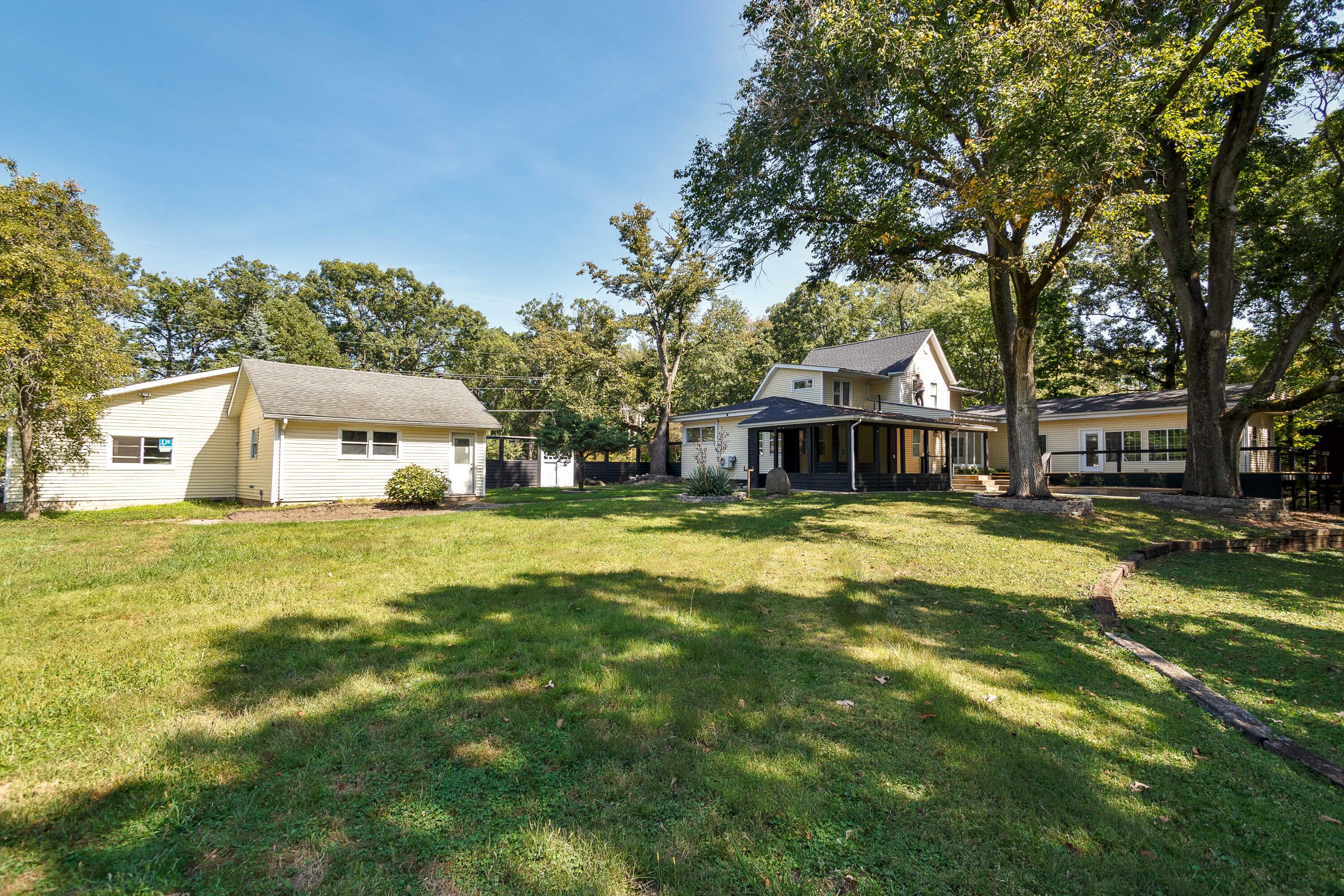 Crown Point, Indiana, 46307, United States, 5 Bedrooms Bedrooms, ,3 BathroomsBathrooms,Residential,For Sale,1946905