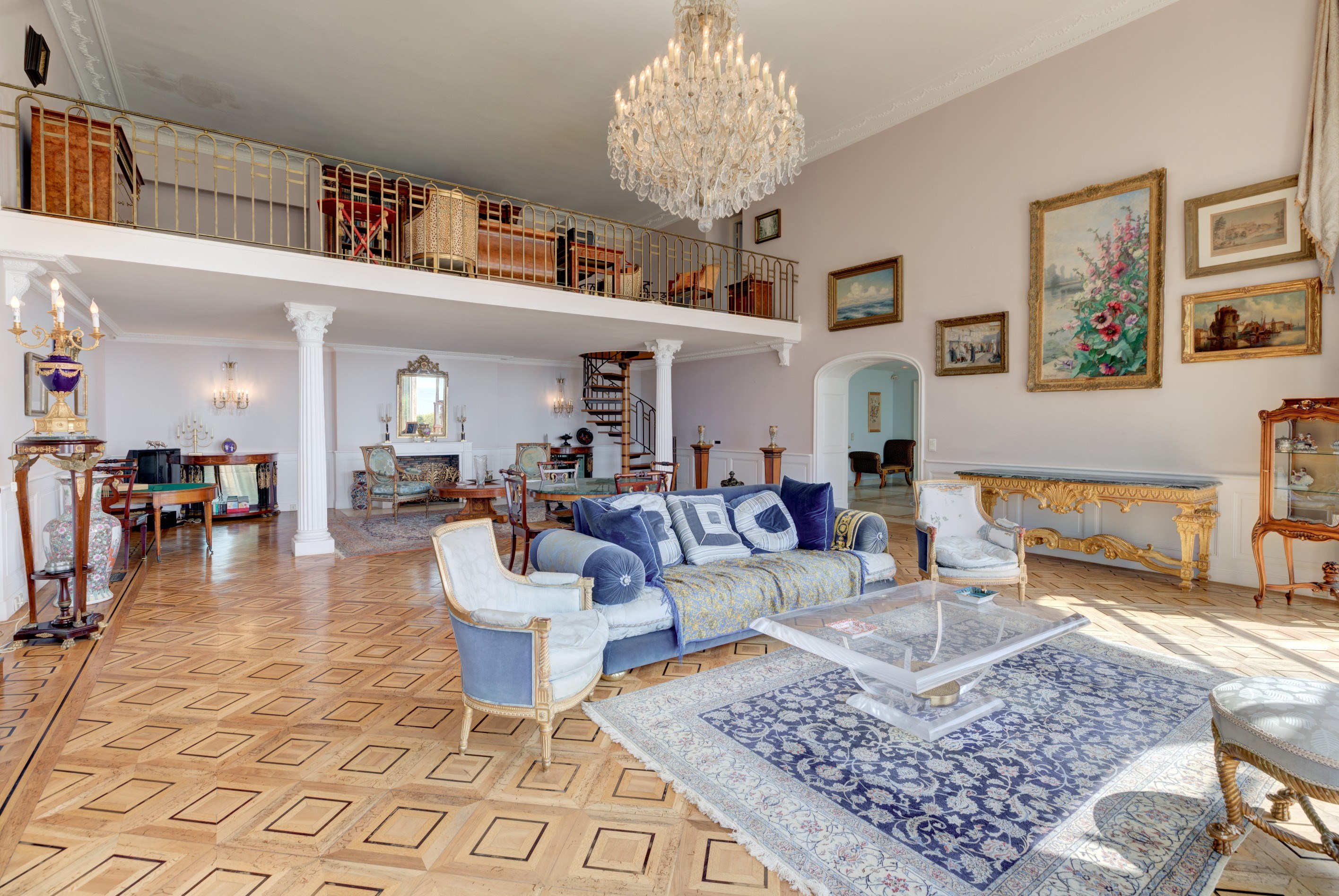  Luxury Cannes Apartment for Sale, Stunning Sea Views, Villa Menier, Private Pool - 物件實景
