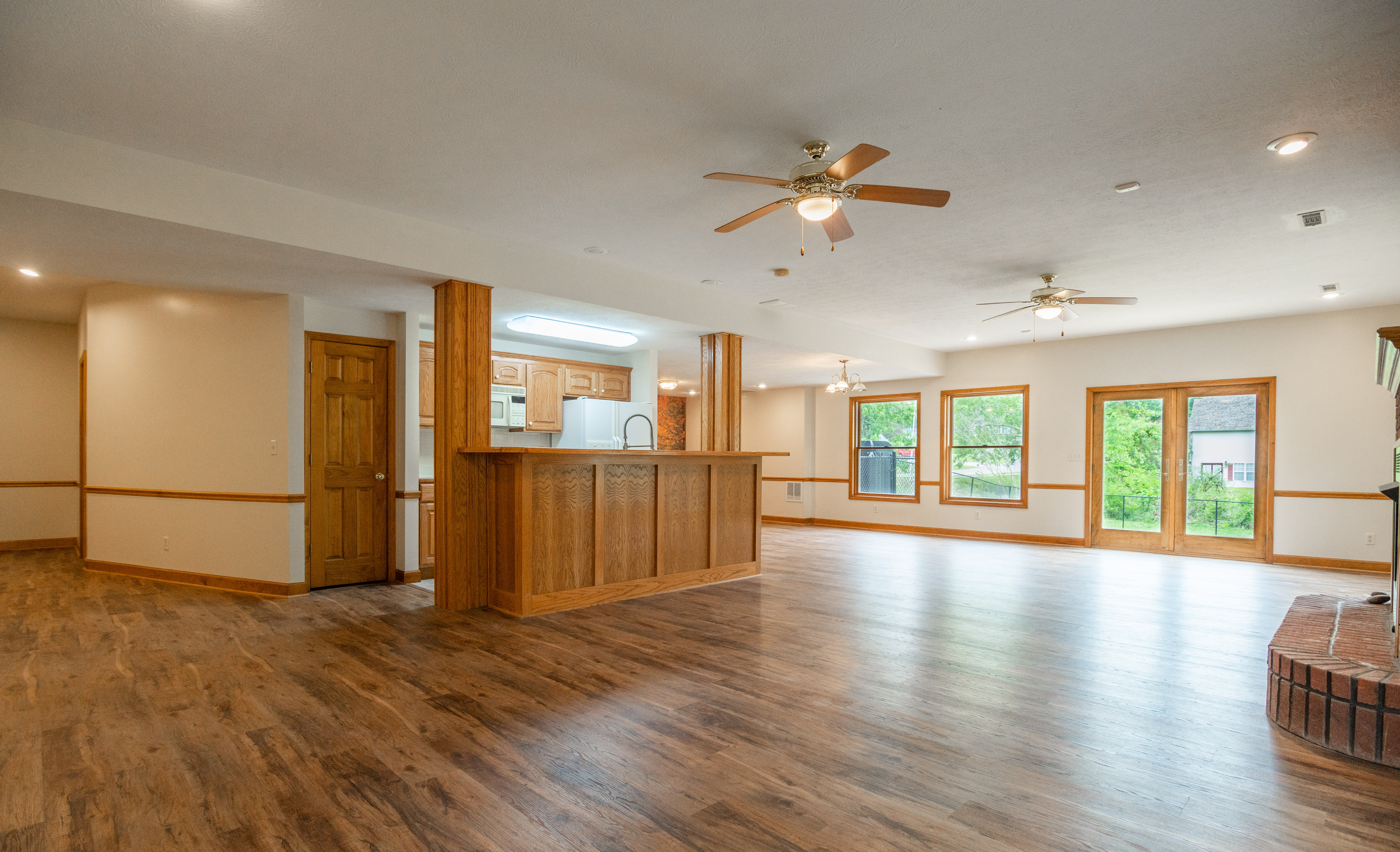 Poplar Bluff, Missouri, 63901, United States, 5 Bedrooms Bedrooms, ,5 BathroomsBathrooms,Residential,For Sale,2000357