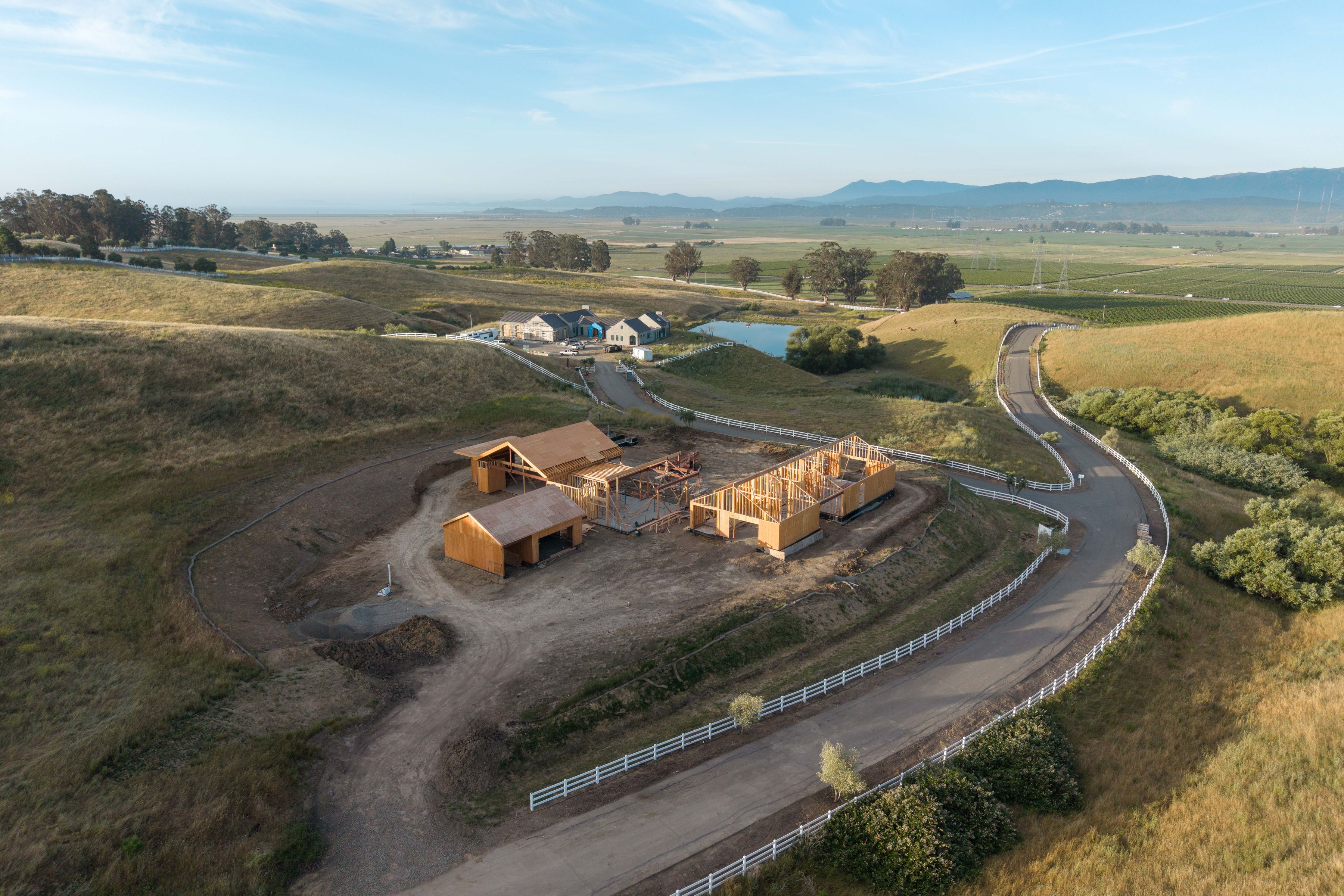  2700 Herzog Drive. Lot 13 Chardonnay Lot - 物件實景