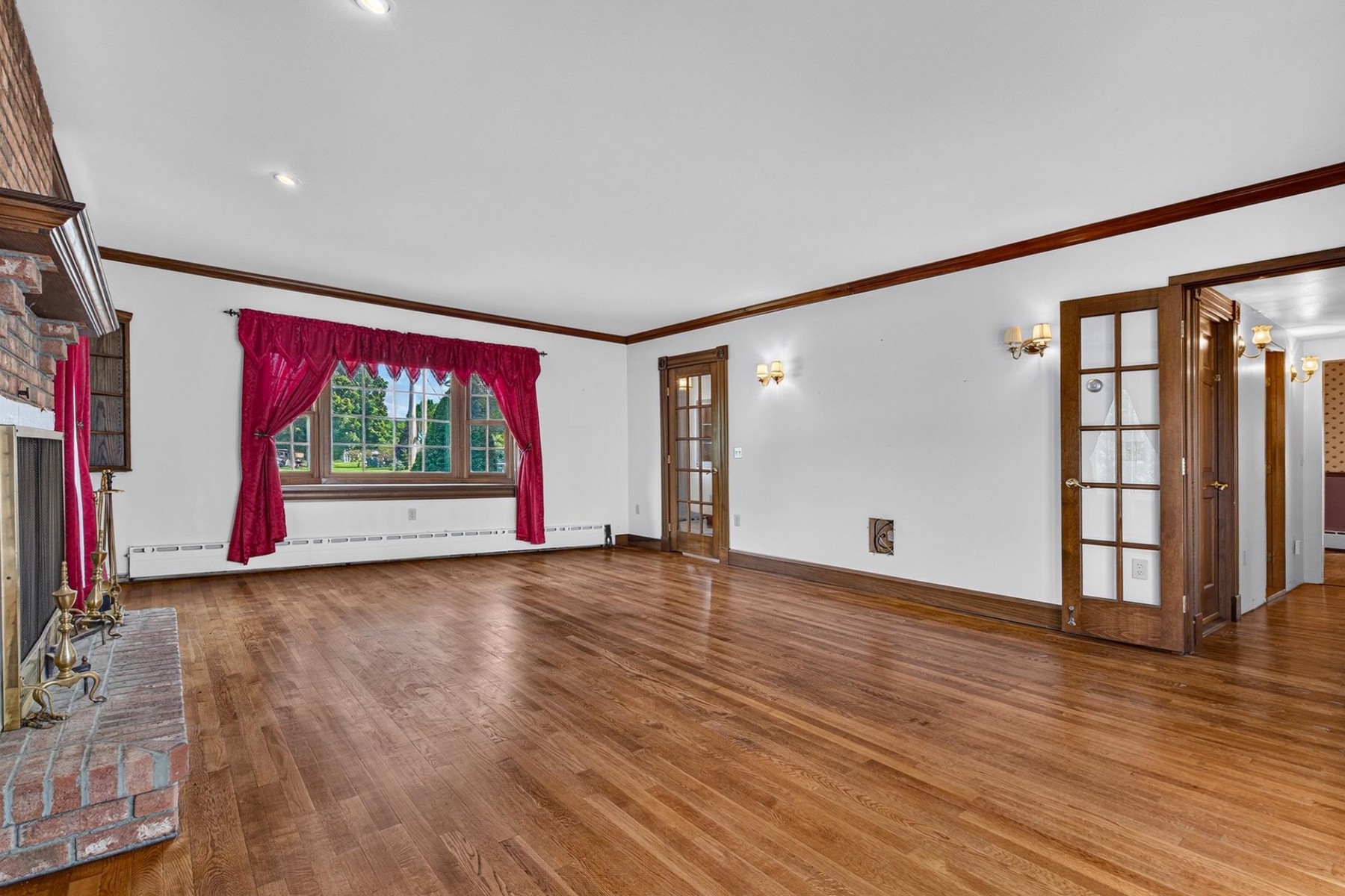  2279 North Grove Street - 物件實景