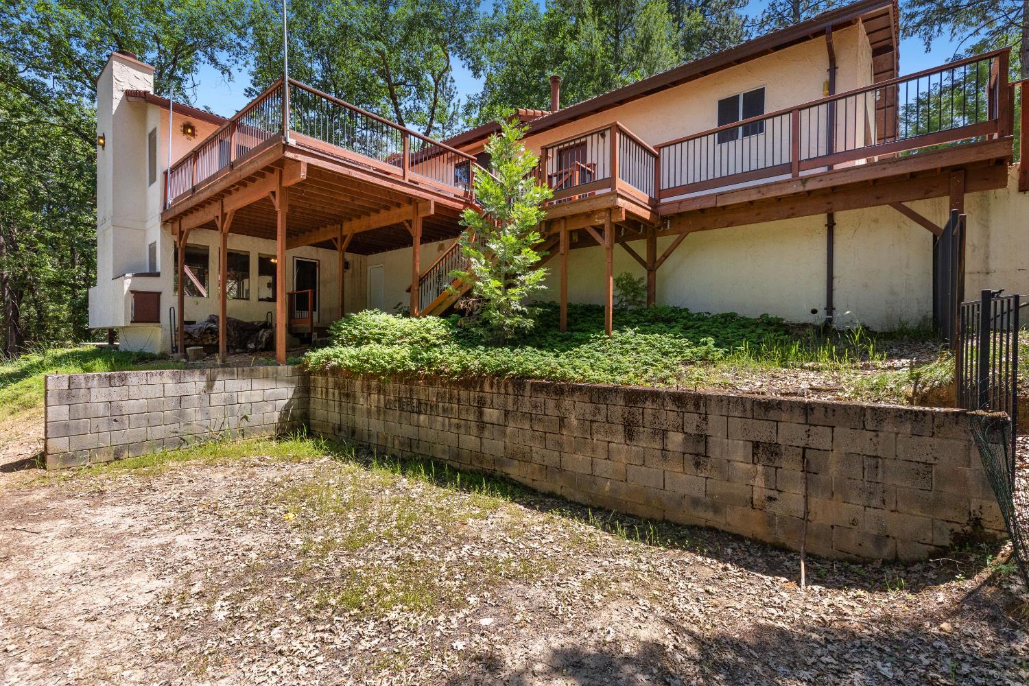 Colfax, California, 95713, United States, 4 Bedrooms Bedrooms, ,3 BathroomsBathrooms,Residential,For Sale,1927912