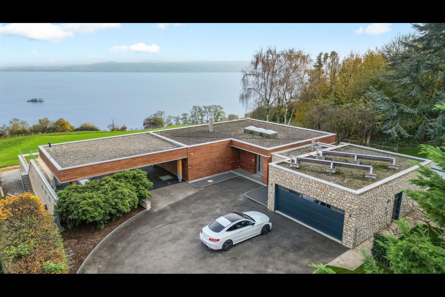  An Ode to Serenity with a View of the Lake and the Alps - 物件實景