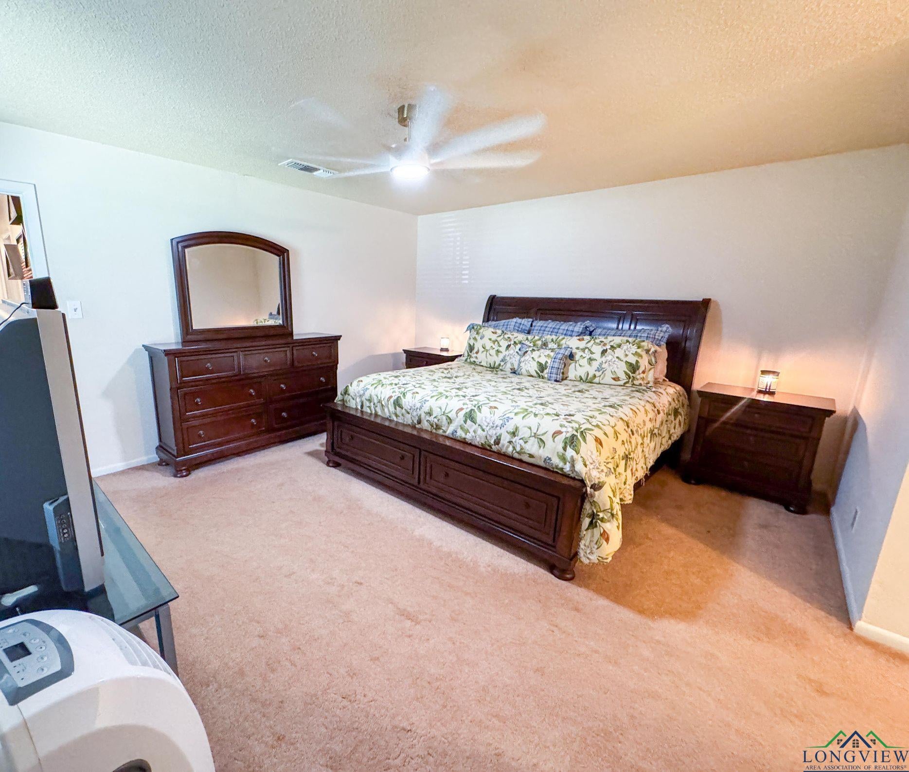 Linden, Texas, 75563, United States, 3 Bedrooms Bedrooms, ,3 BathroomsBathrooms,Residential,For Sale,1974630