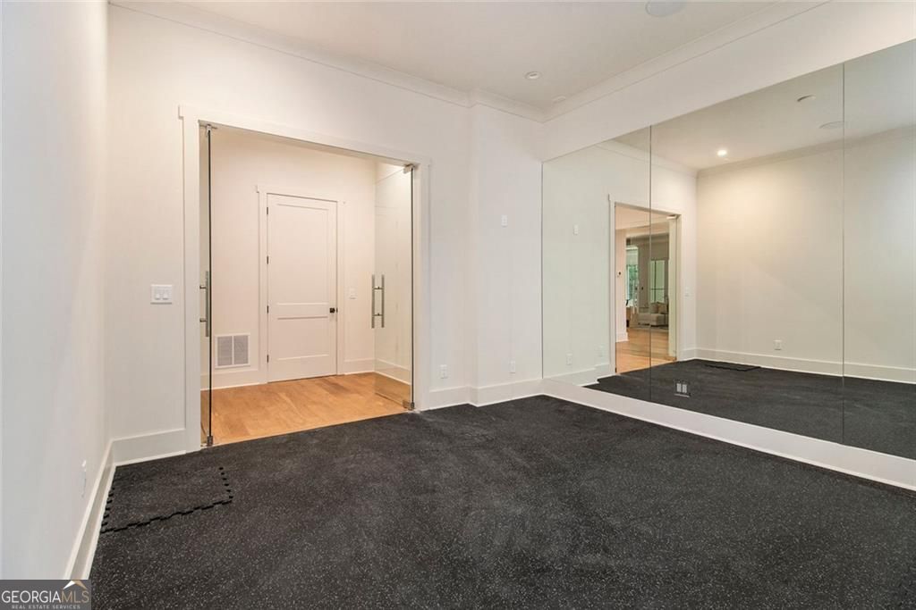 Atlanta, Georgia, 30342, United States, 6 Bedrooms Bedrooms, ,8 BathroomsBathrooms,Residential,For Sale,1858918