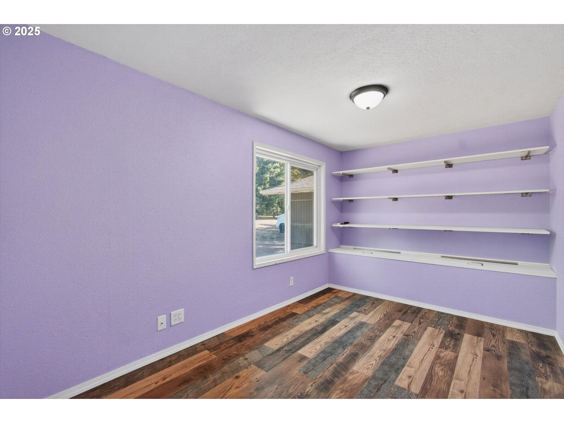 BattleGround, Washington, 98604, United States, 3 Bedrooms Bedrooms, ,2 BathroomsBathrooms,Residential,For Sale,1937806