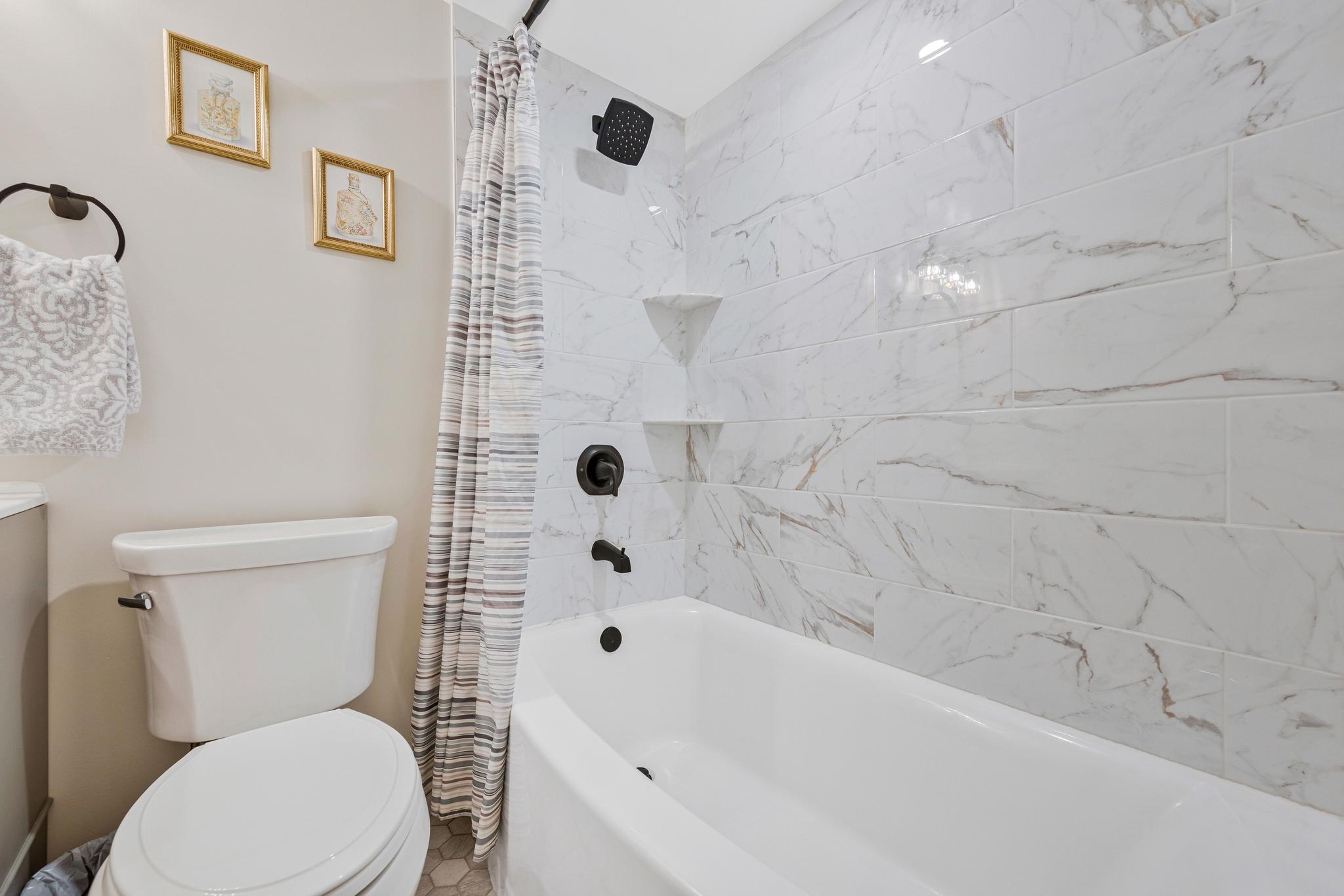 Bowie, Maryland, 20716, United States, 4 Bedrooms Bedrooms, ,2 BathroomsBathrooms,Residential,For Sale,2048193