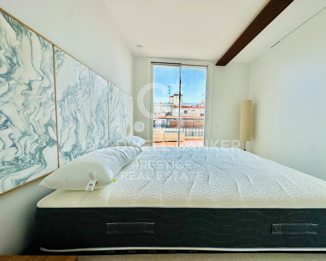 Barcelona, Catalonia, ES, 3 Bedrooms Bedrooms, ,2 BathroomsBathrooms,Residential,For Sale,1949795