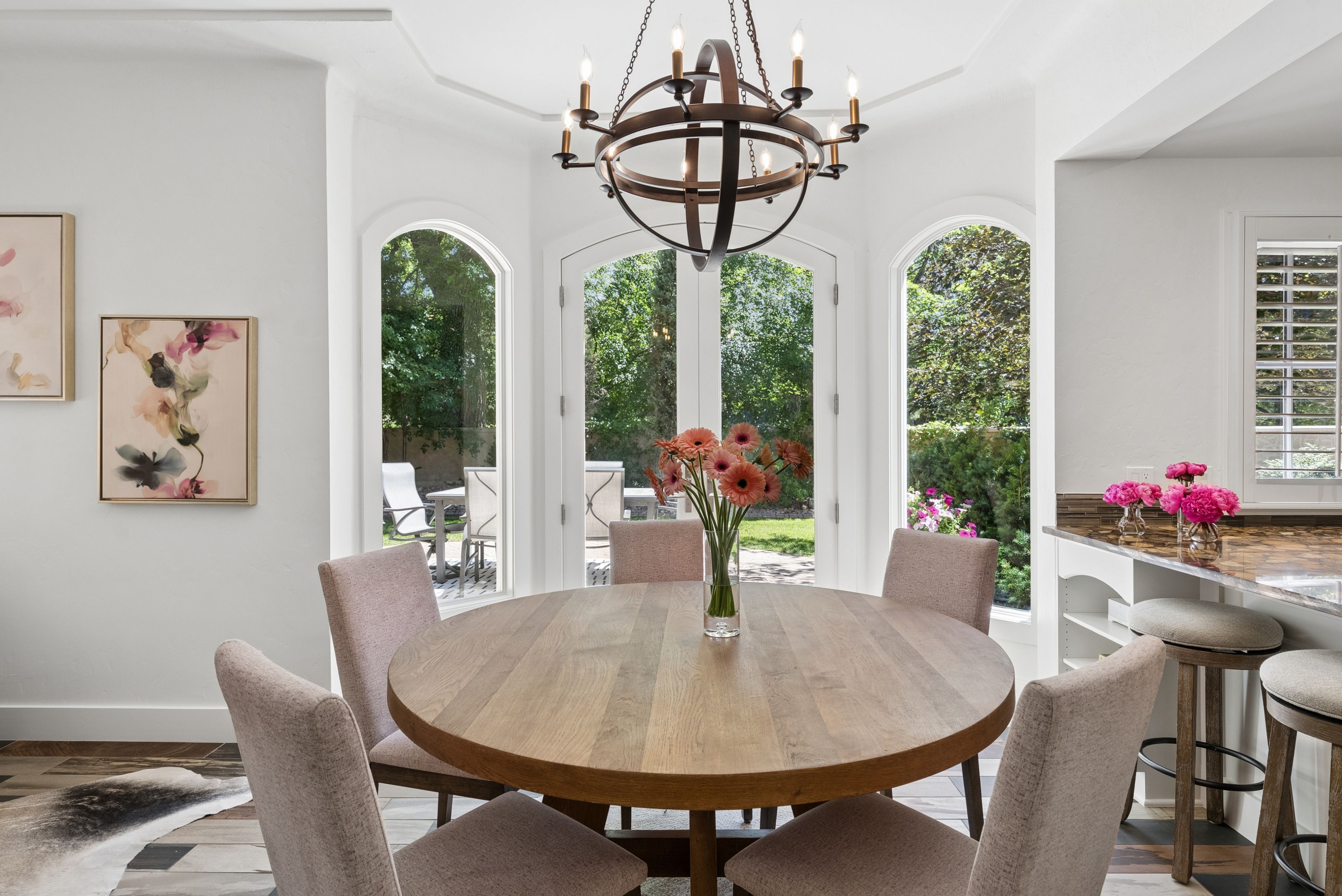  Exceptional Spanish-Inspired Residence - 物件實景