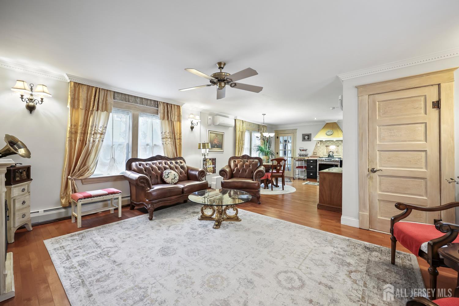 South Amboy, New Jersey, 08879, United States, 4 Bedrooms Bedrooms, ,3 BathroomsBathrooms,Residential,For Sale,1829503