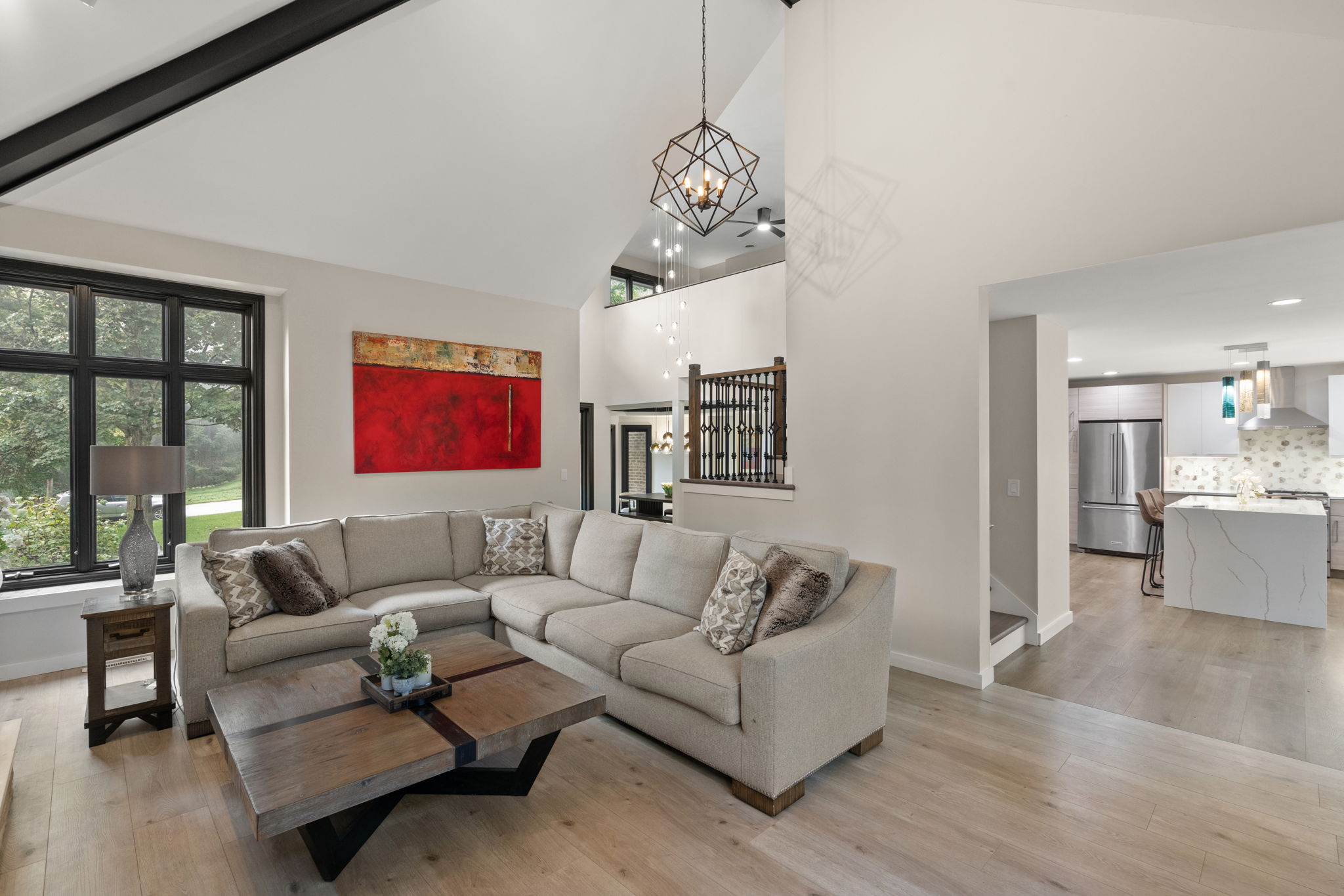  Fully Updated 5 Bedroom Home on Private, Wooded Lot in Gated Community - 物件實景