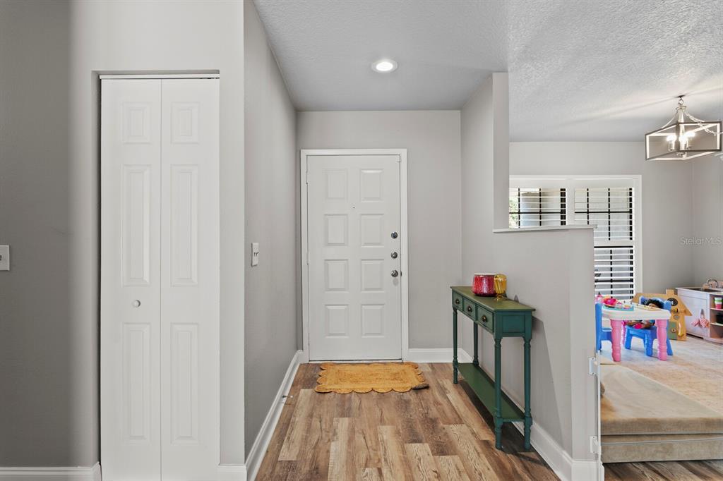 Temple Terrace, Florida, 33617, United States, 4 Bedrooms Bedrooms, ,3 BathroomsBathrooms,Residential,For Sale,1805472