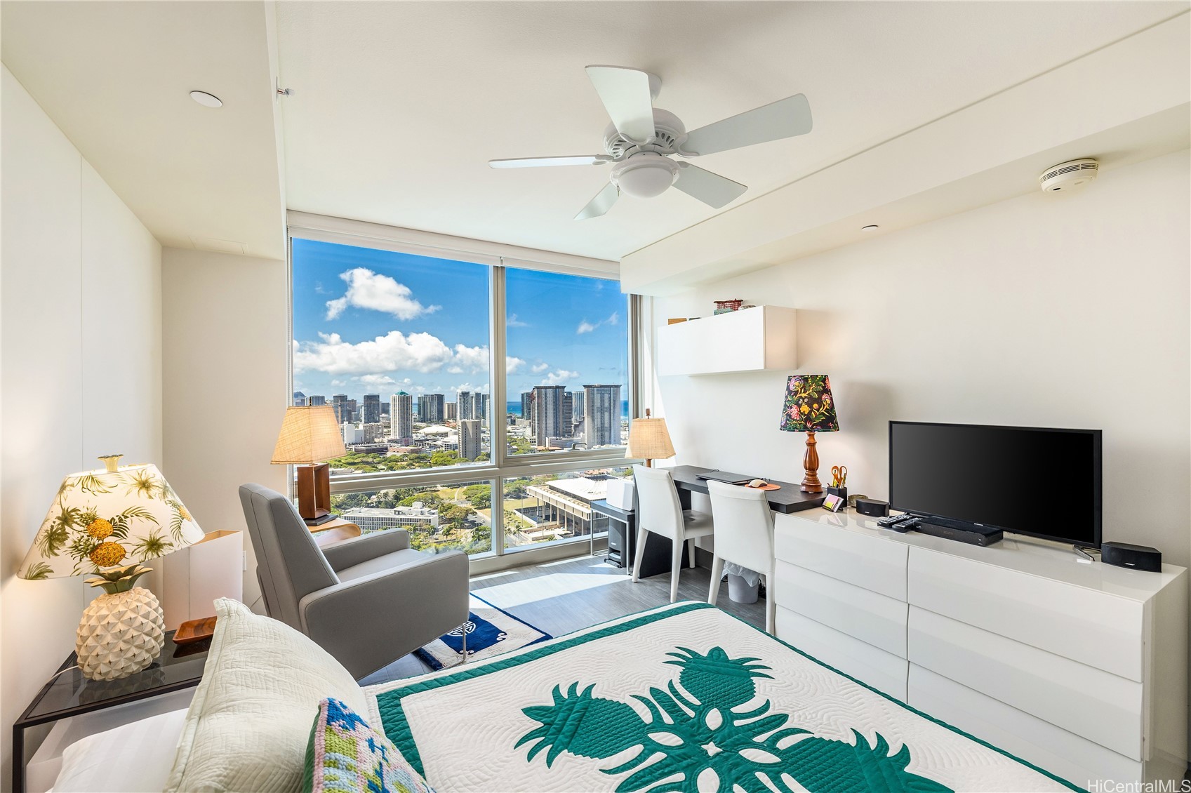 Honolulu, Hawaii, 96813, United States, 1 Bedroom Bedrooms, ,1 BathroomBathrooms,Residential,For Sale,1828131