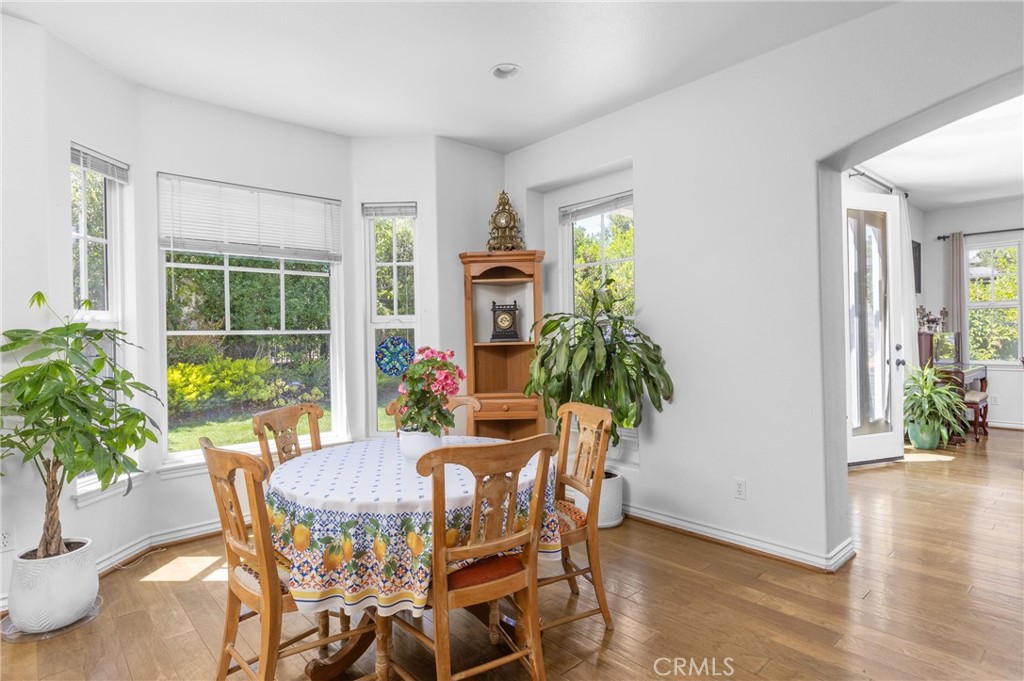 San Luis Obispo, California, 93405, United States, 4 Bedrooms Bedrooms, ,5 BathroomsBathrooms,Residential,For Sale,1905768