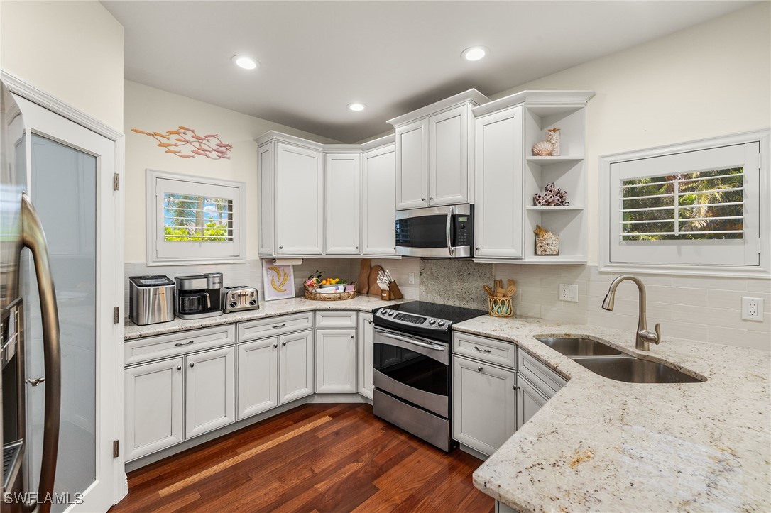 Cape Coral, Florida, 33993, United States, 3 Bedrooms Bedrooms, ,3 BathroomsBathrooms,Residential,For Sale,1696252