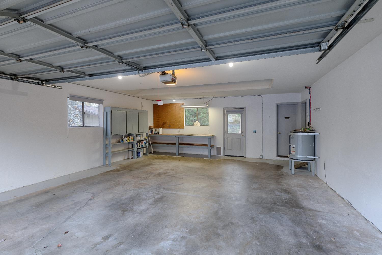 Grass Valley, California, 95949, United States, 3 Bedrooms Bedrooms, ,3 BathroomsBathrooms,Residential,For Sale,1992571