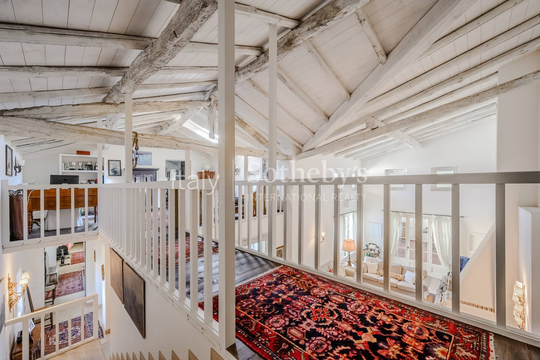  Prestigious farmhouse renovated with charm - 物件實景