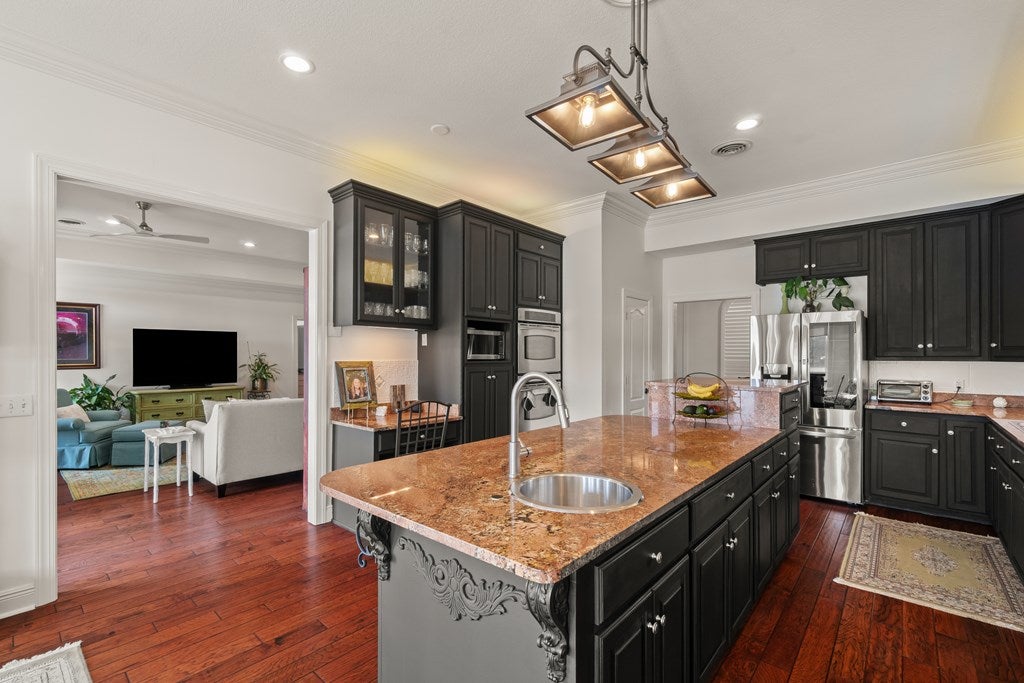 OXFORD, Mississippi, 38655, United States, 5 Bedrooms Bedrooms, ,6 BathroomsBathrooms,Residential,For Sale,1858310