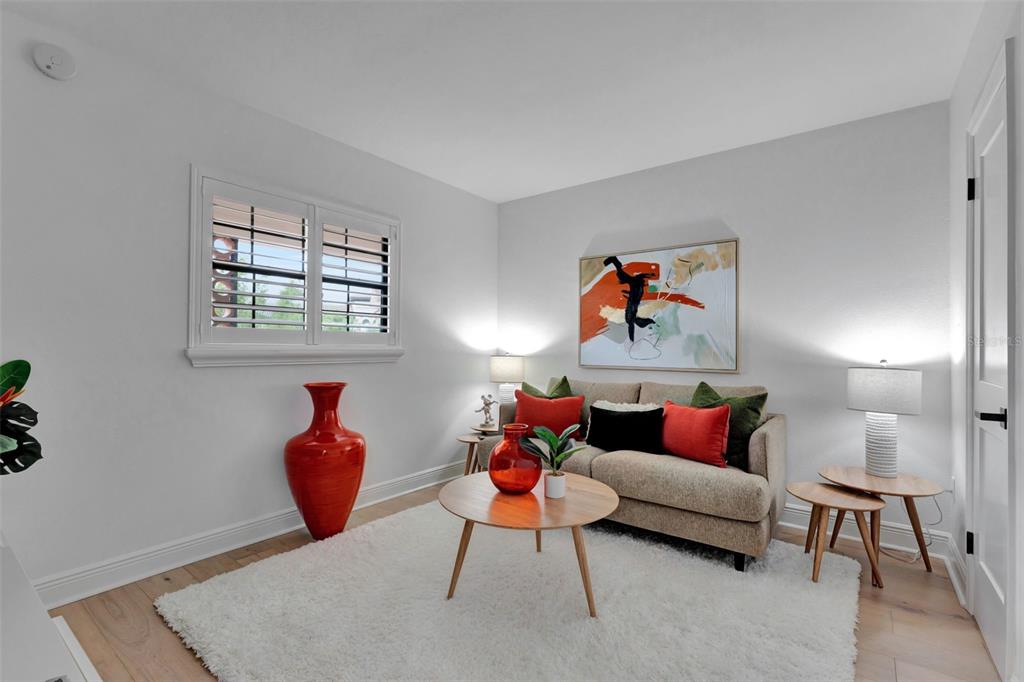 Winter Park, Florida, 32789, United States, 2 Bedrooms Bedrooms, ,1 BathroomBathrooms,Residential,For Sale,1794385