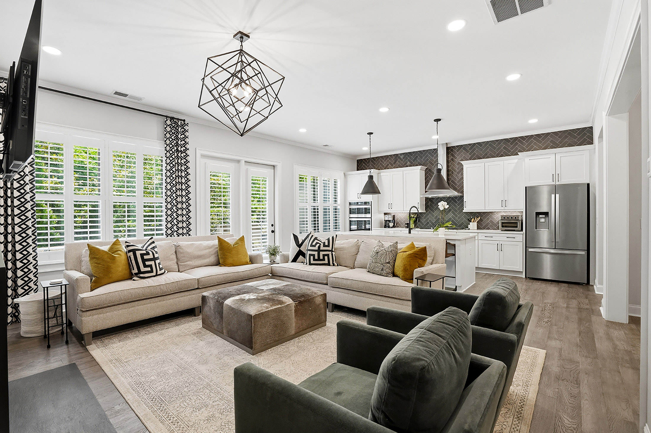  Luxury Living in Sought-After Harlow Community - 物件實景