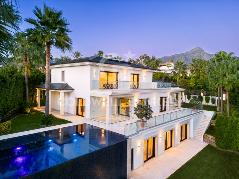 Marbella, Andalusia, ES, 6 Bedrooms Bedrooms, ,5 BathroomsBathrooms,Residential,For Sale,1804428