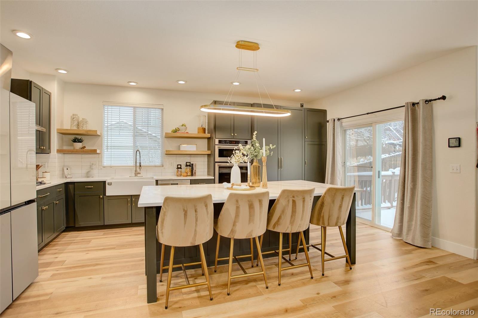 Aurora, Colorado, 80013, United States, 5 Bedrooms Bedrooms, ,3 BathroomsBathrooms,Residential,For Sale,2001899