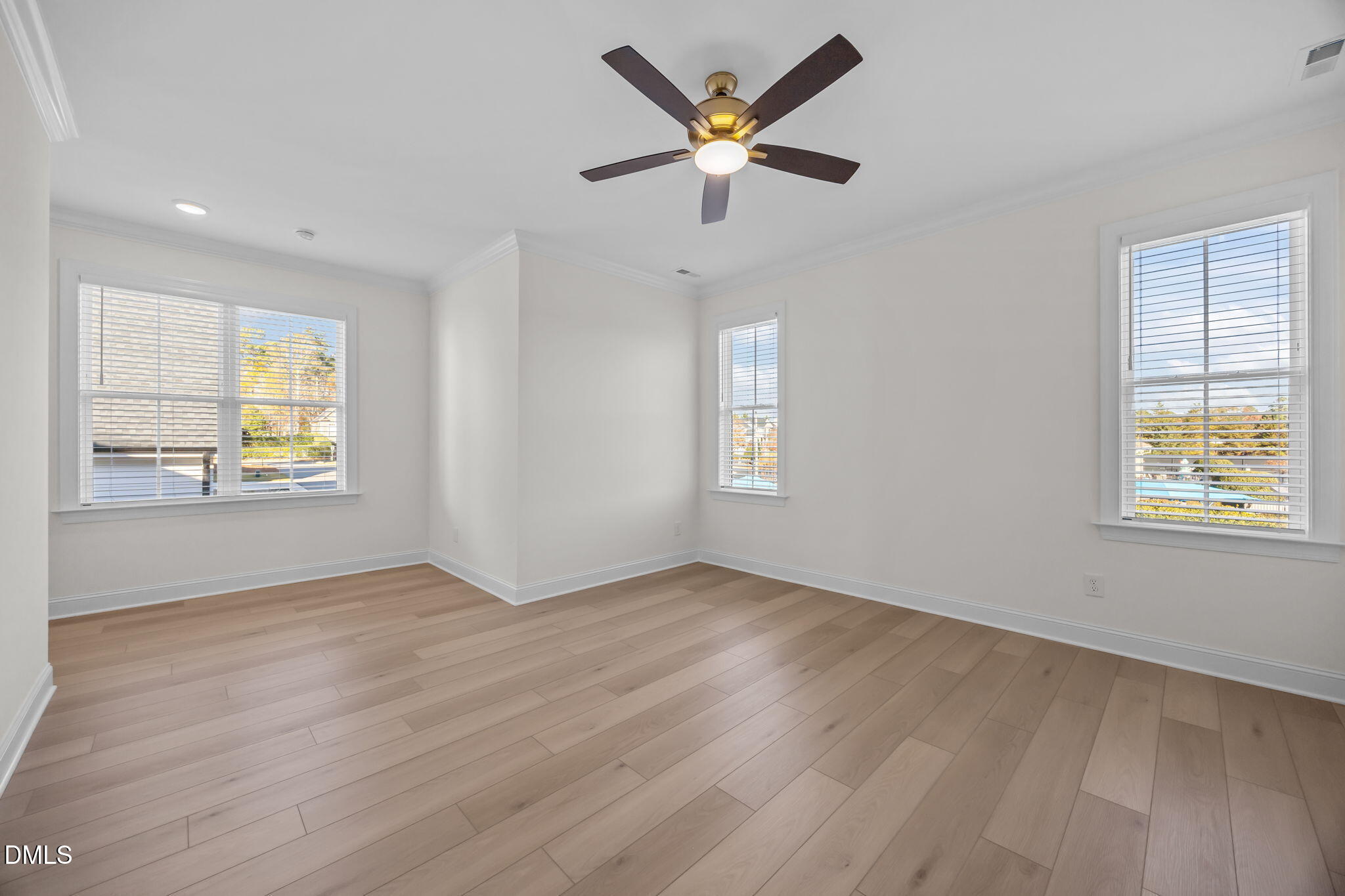 Wake Forest, North Carolina, 27587, United States, 4 Bedrooms Bedrooms, ,3 BathroomsBathrooms,Residential,For Sale,1994437